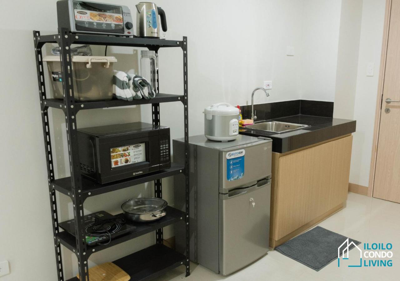 Studio apartment with balcony - Iloilo Condo Living