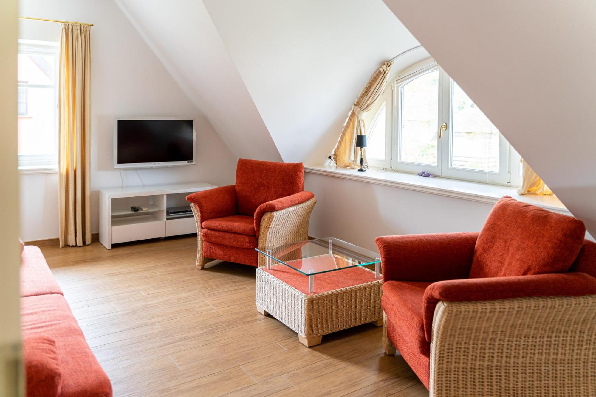 Ferienwohnung Haus Strandeiche 02