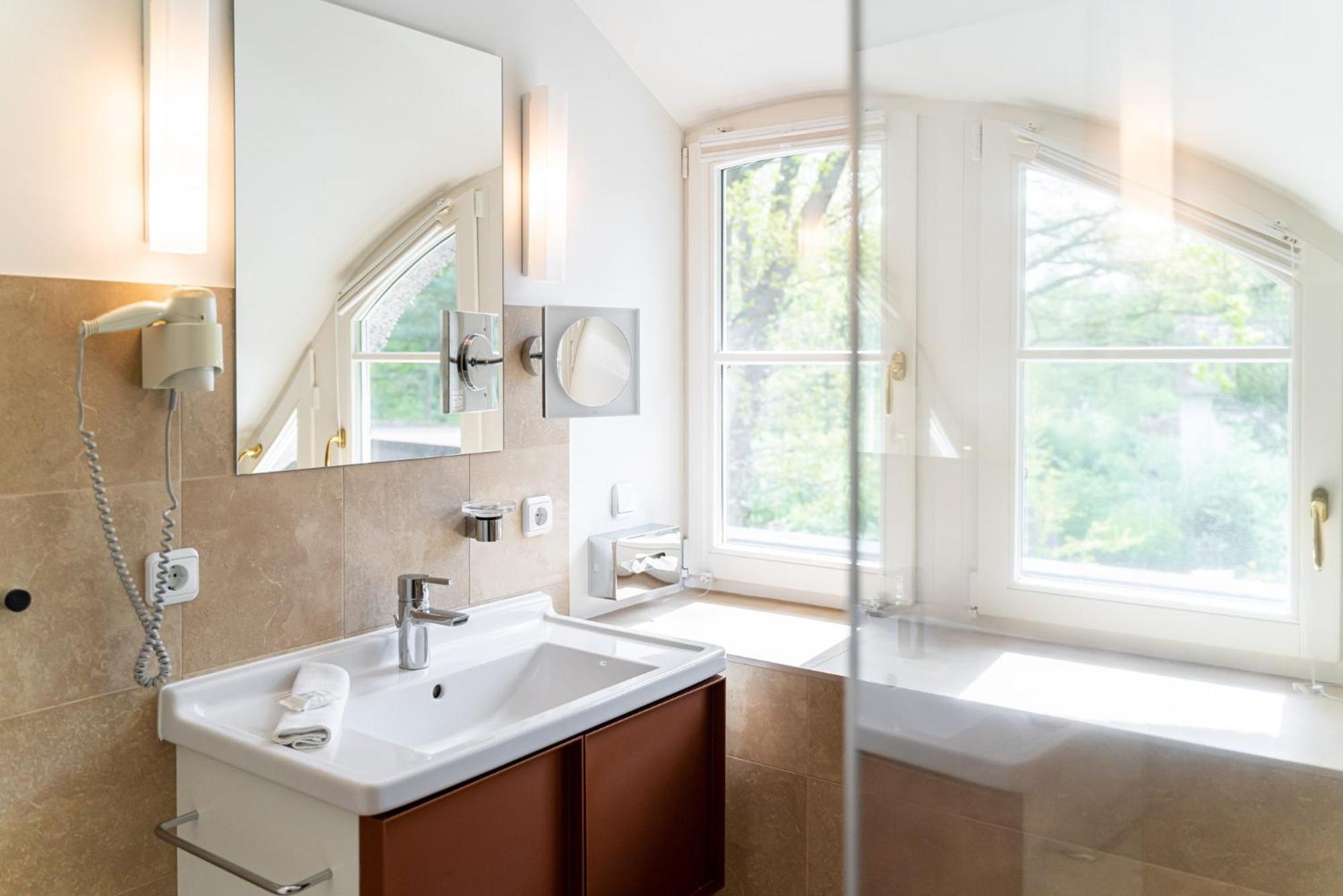 Ferienwohnung Haus Strandeiche 02