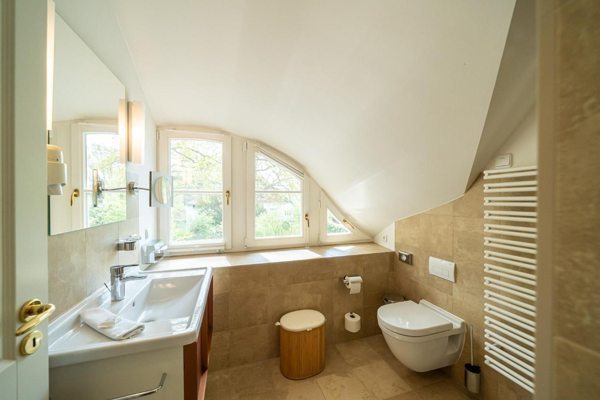 Ferienwohnung Haus Strandeiche 02