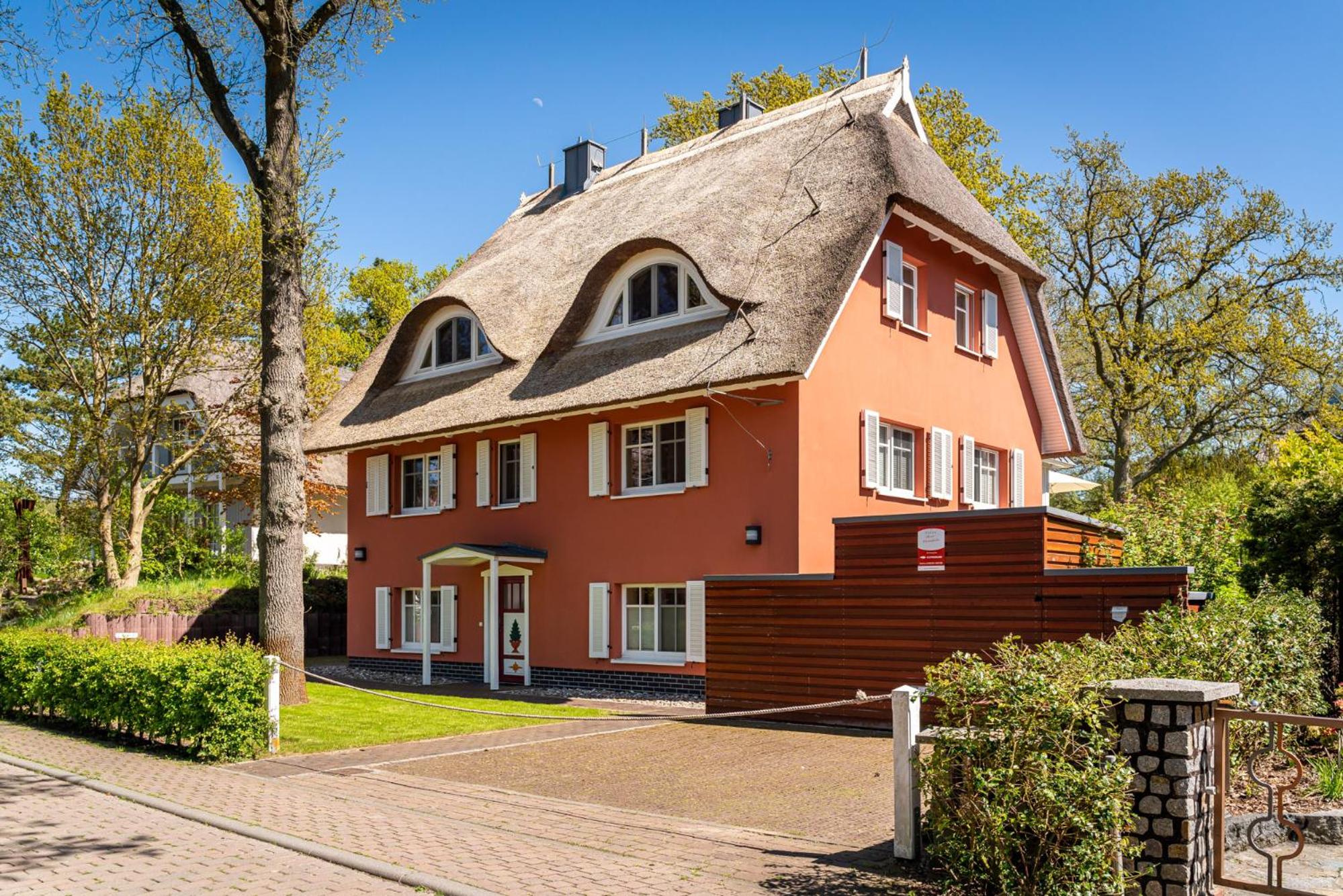 Ferienwohnung Haus Strandeiche 02