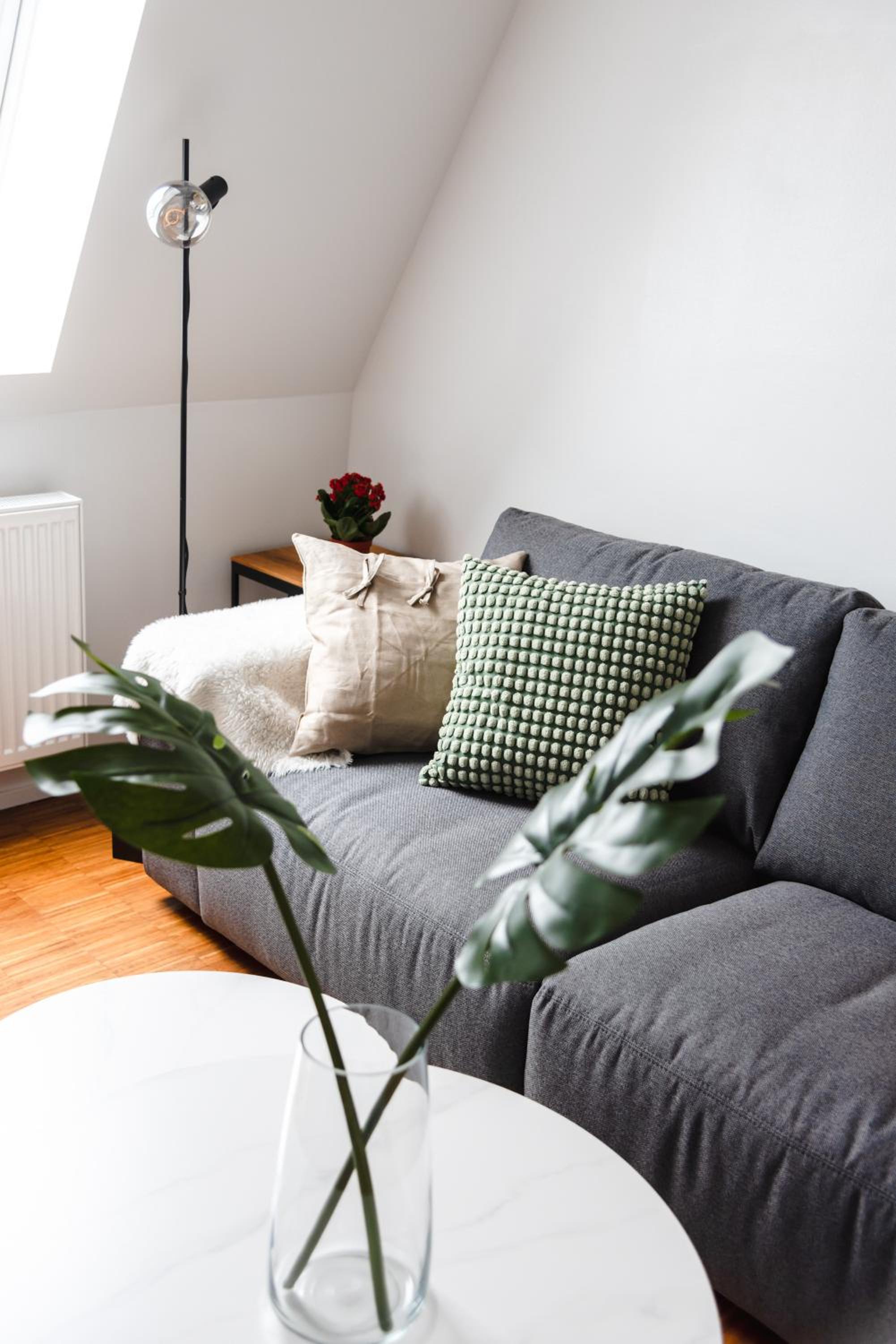 Hybrid Work-Play Retreat - 2BR, 1B central Kreuzberg