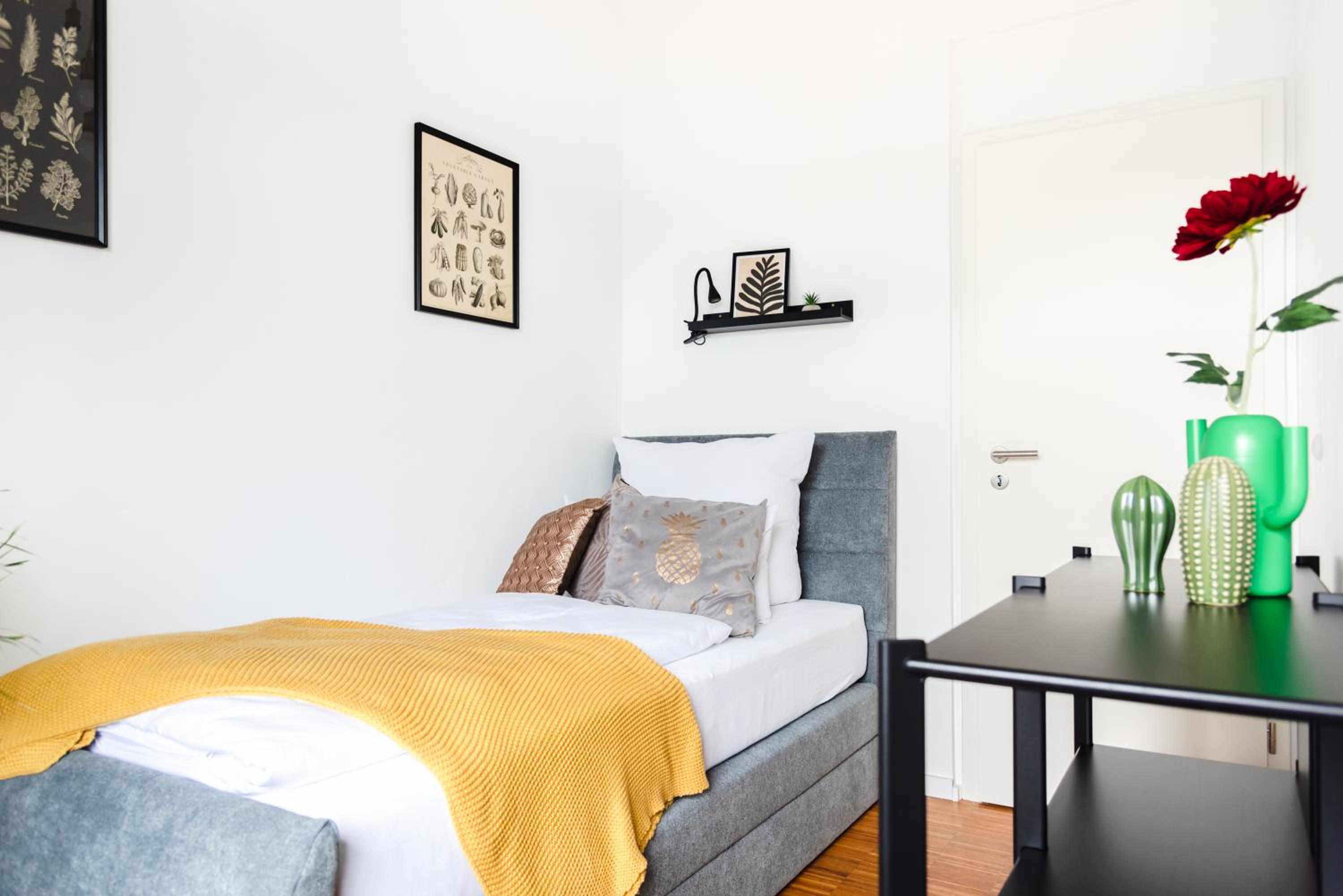 Hybrid Work-Play Retreat - 2BR, 1B central Kreuzberg