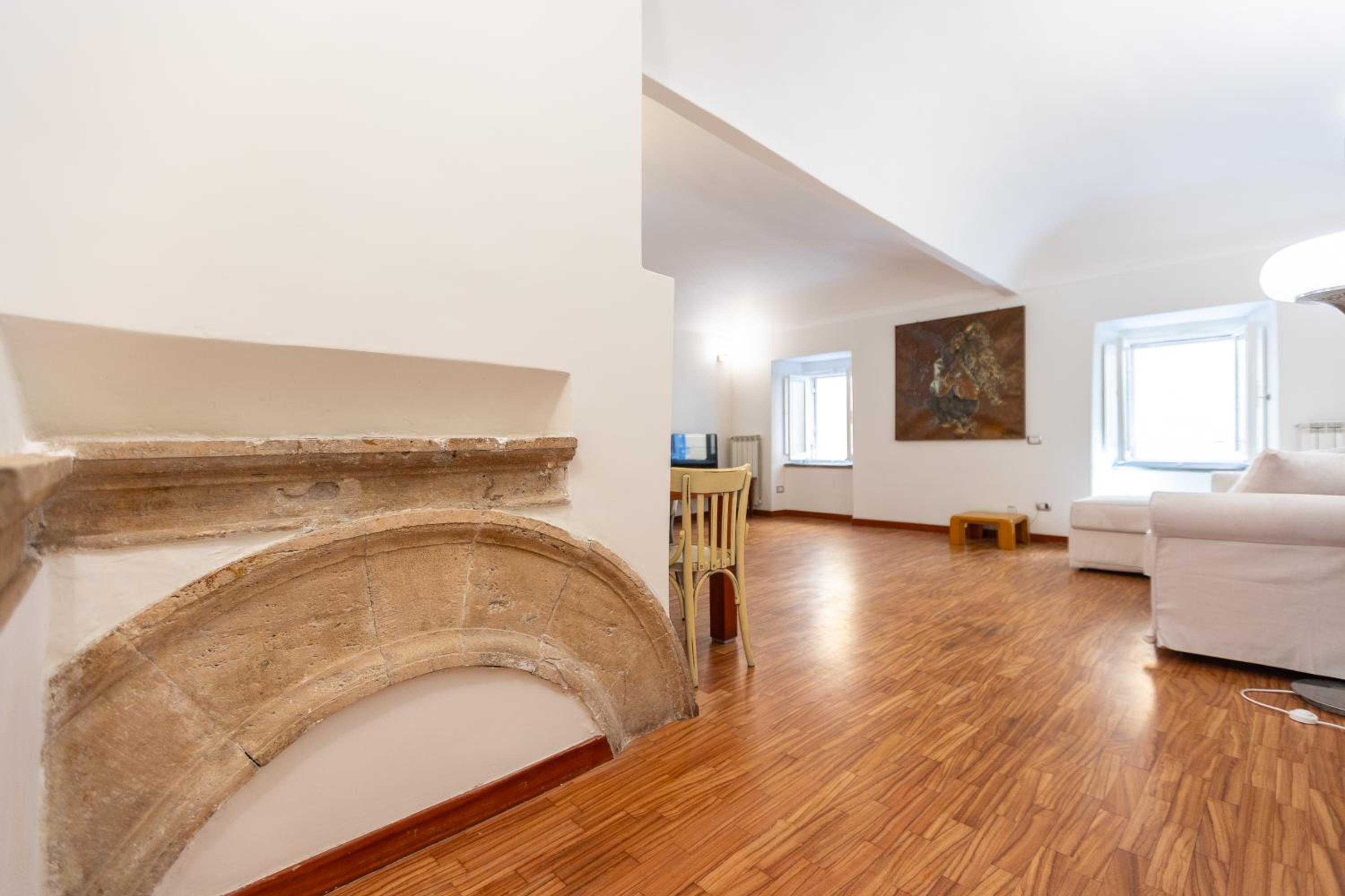 Palazzo De Mochis by Rental in Rome