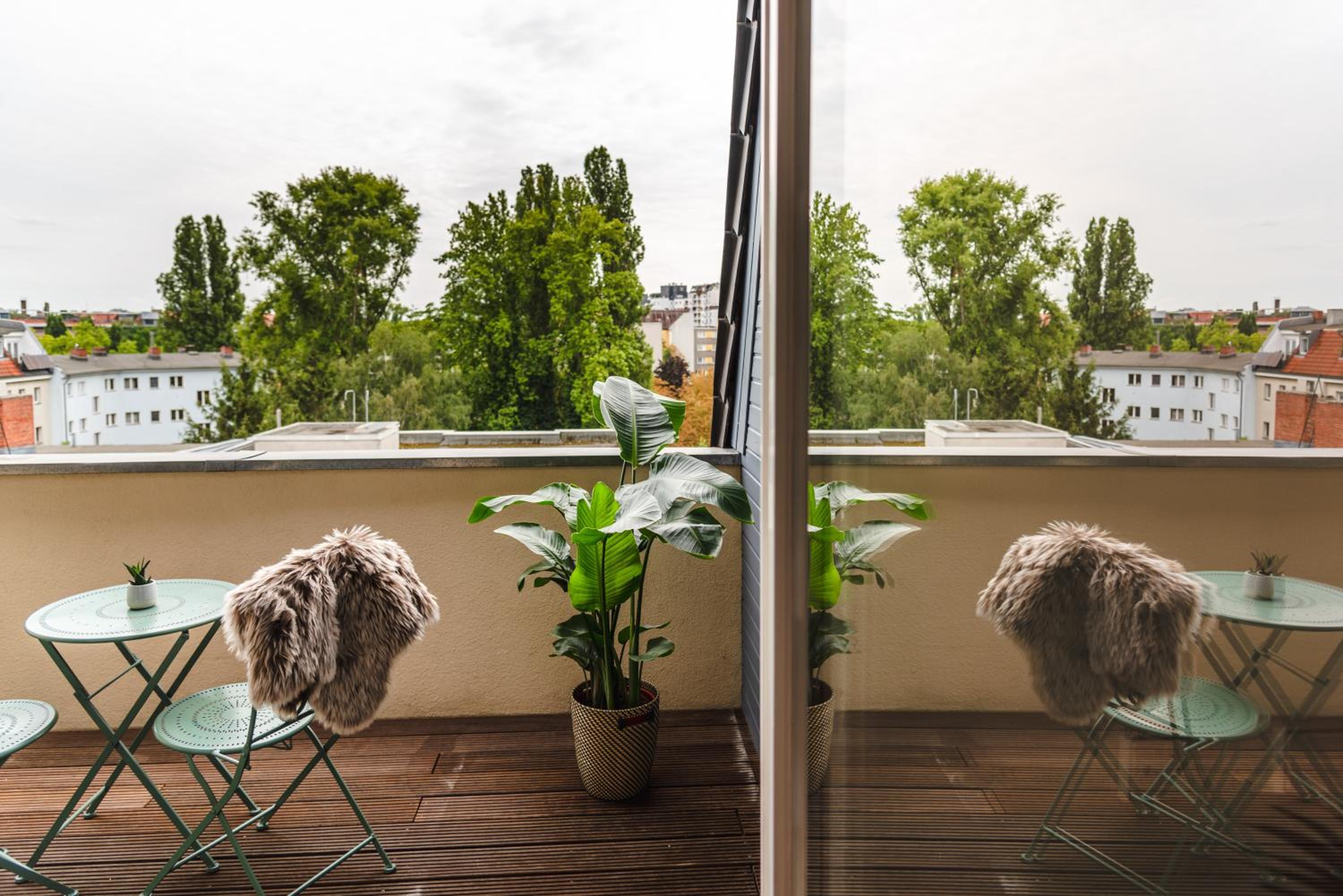 Hybrid Work-Play Retreat - 2BR, 1B central Kreuzberg