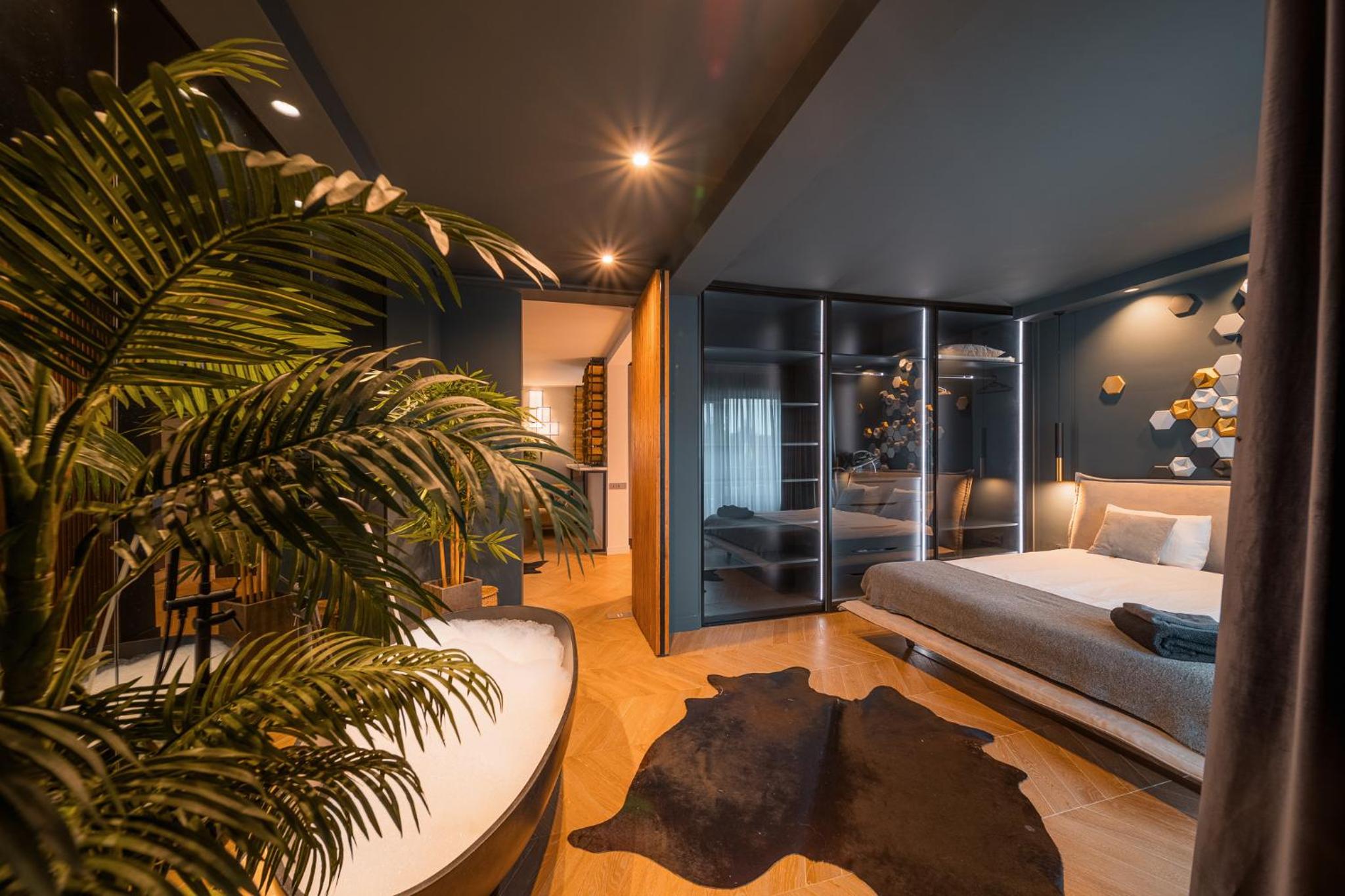 hotel room