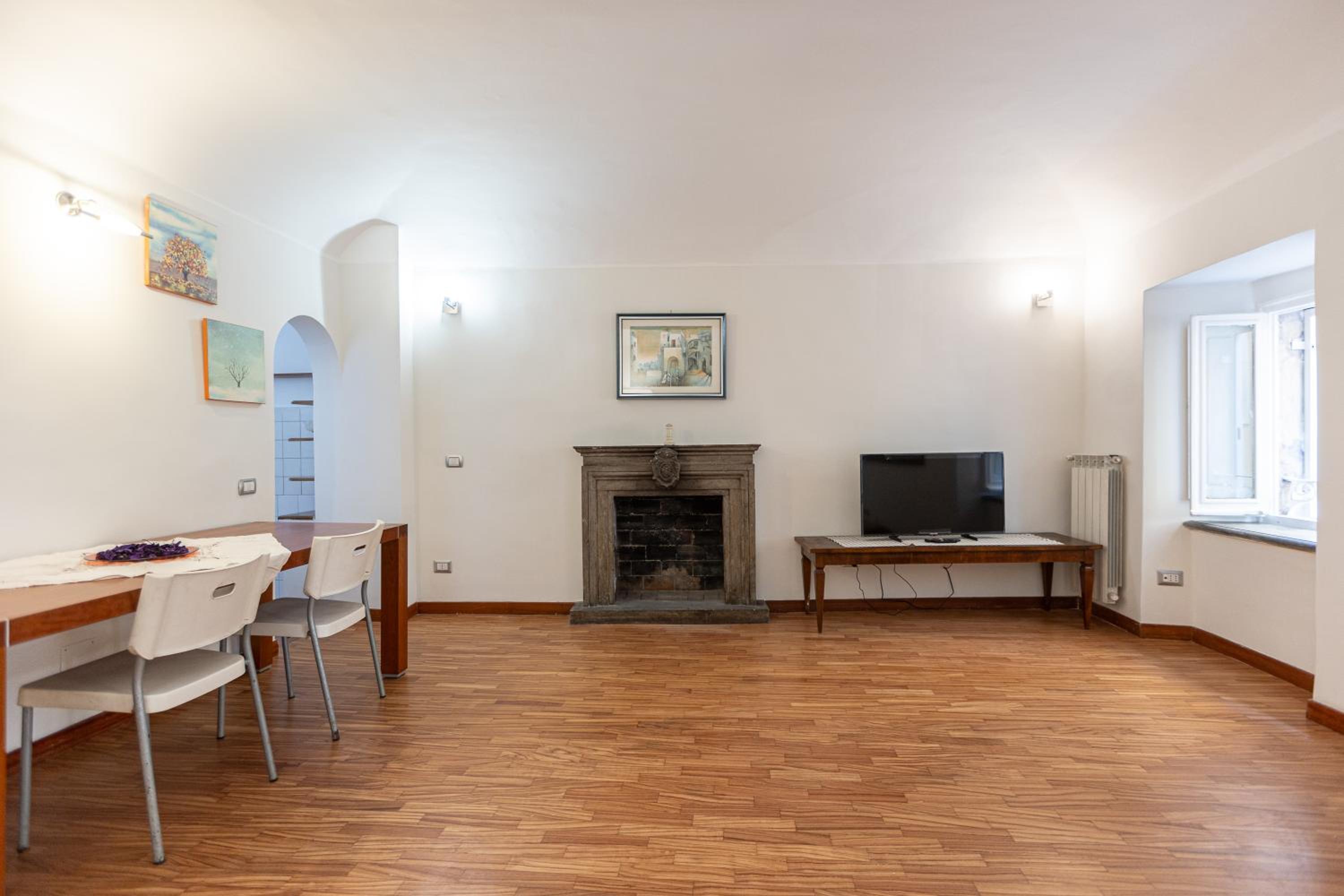 Palazzo De Mochis by Rental in Rome