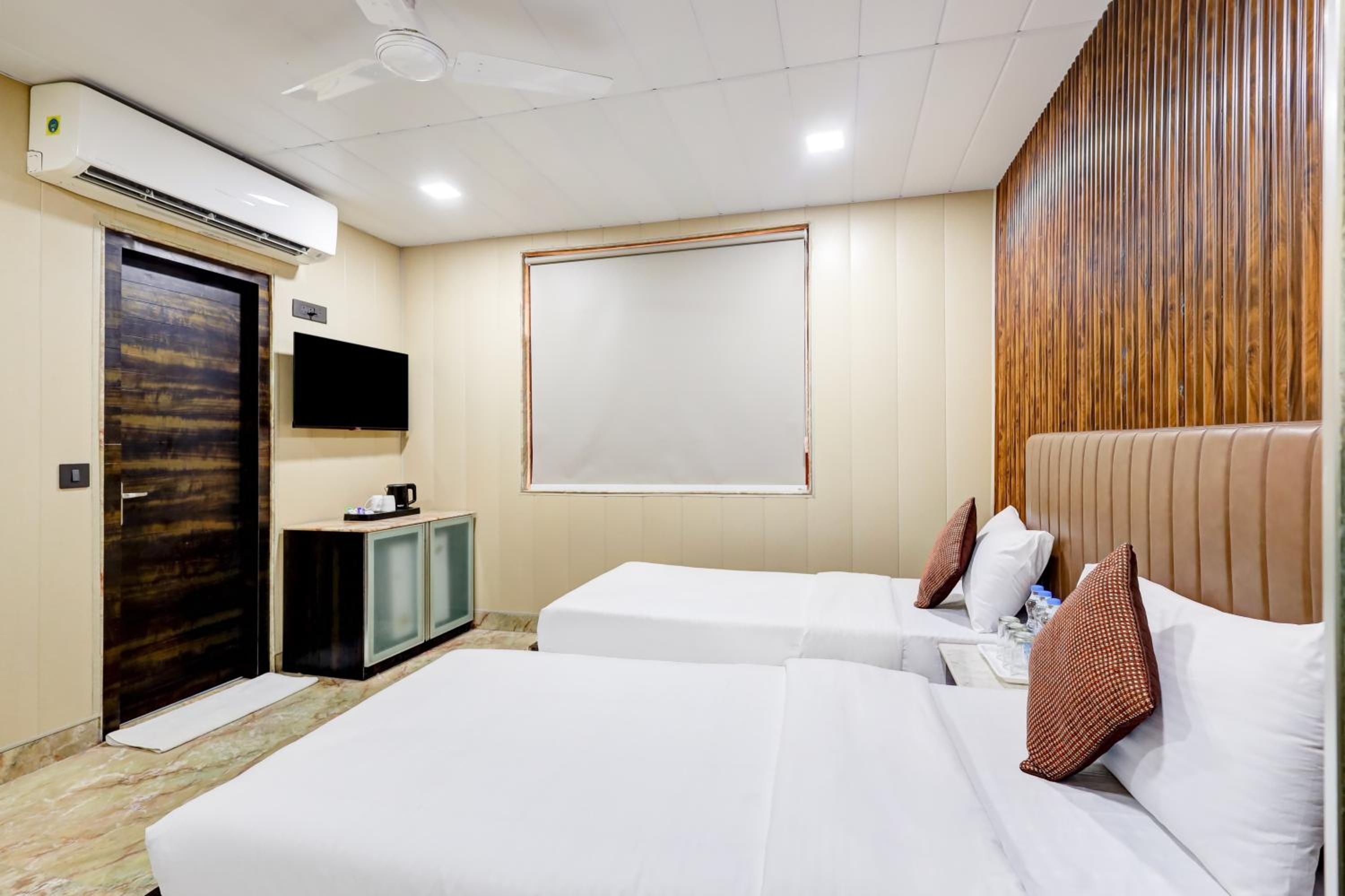 Hotel Singh Palace