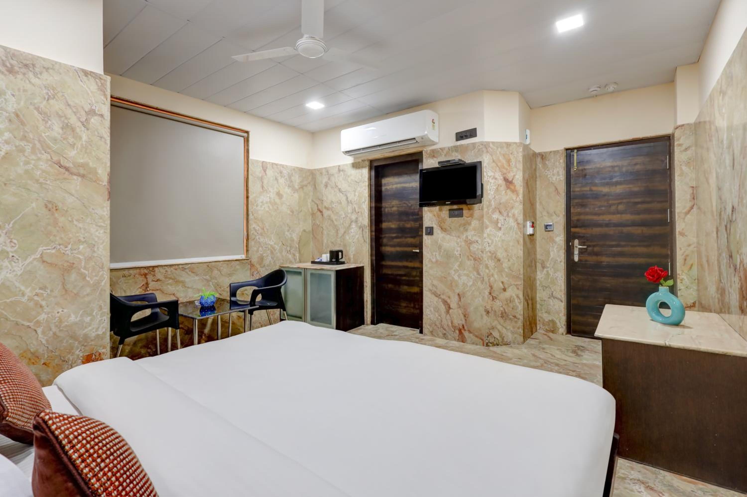 Hotel Singh Palace