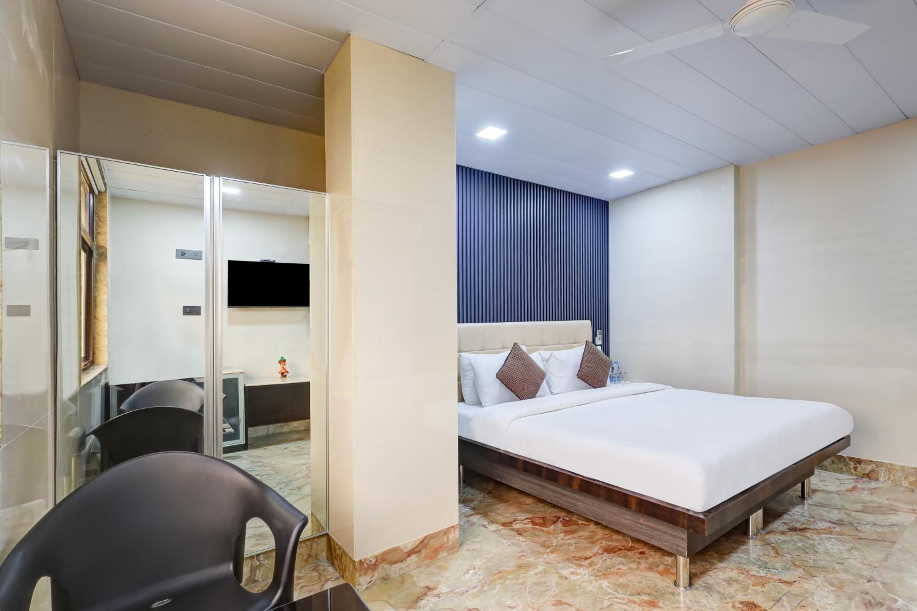 Hotel Singh Palace