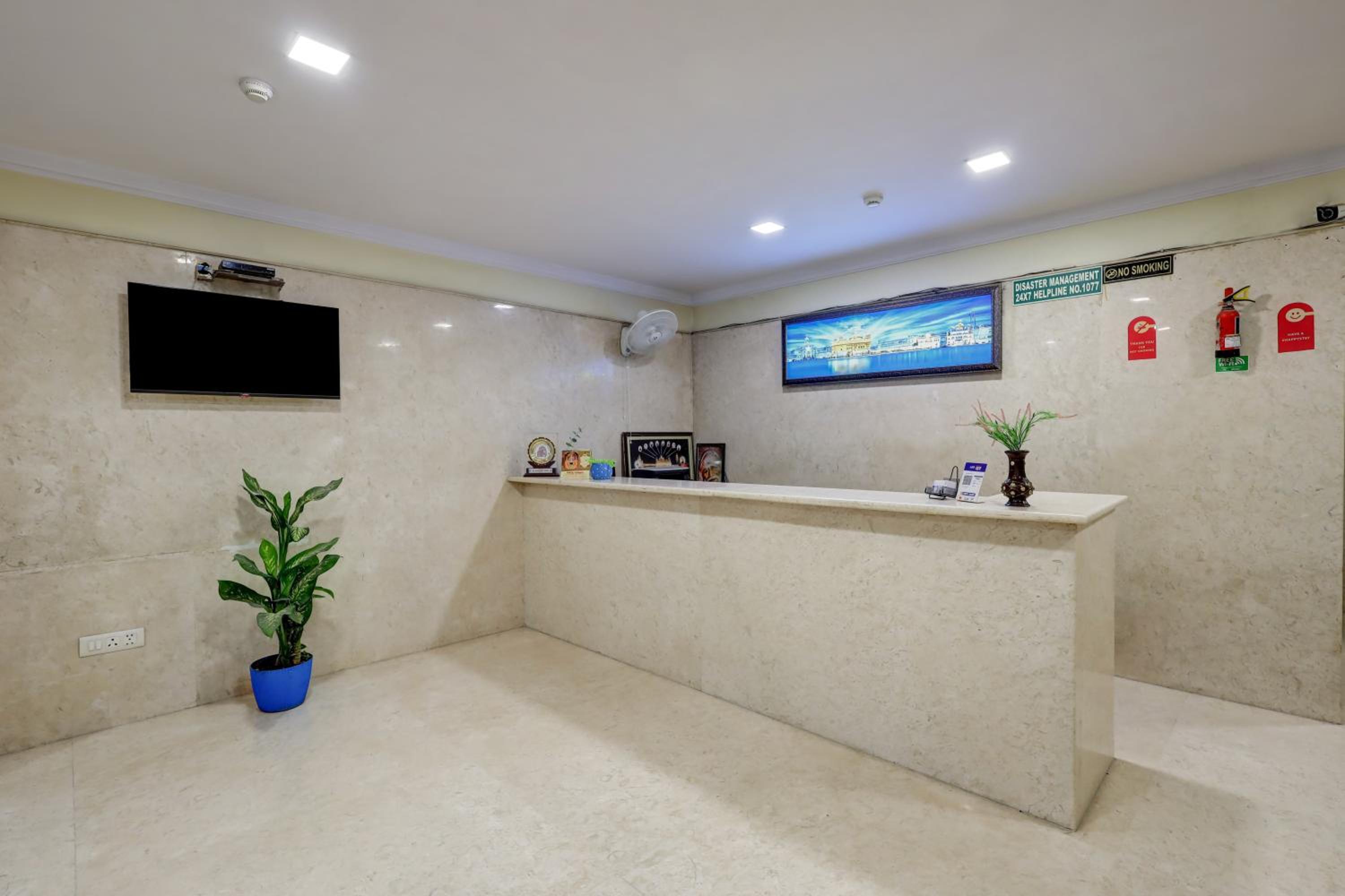 Hotel Singh Palace