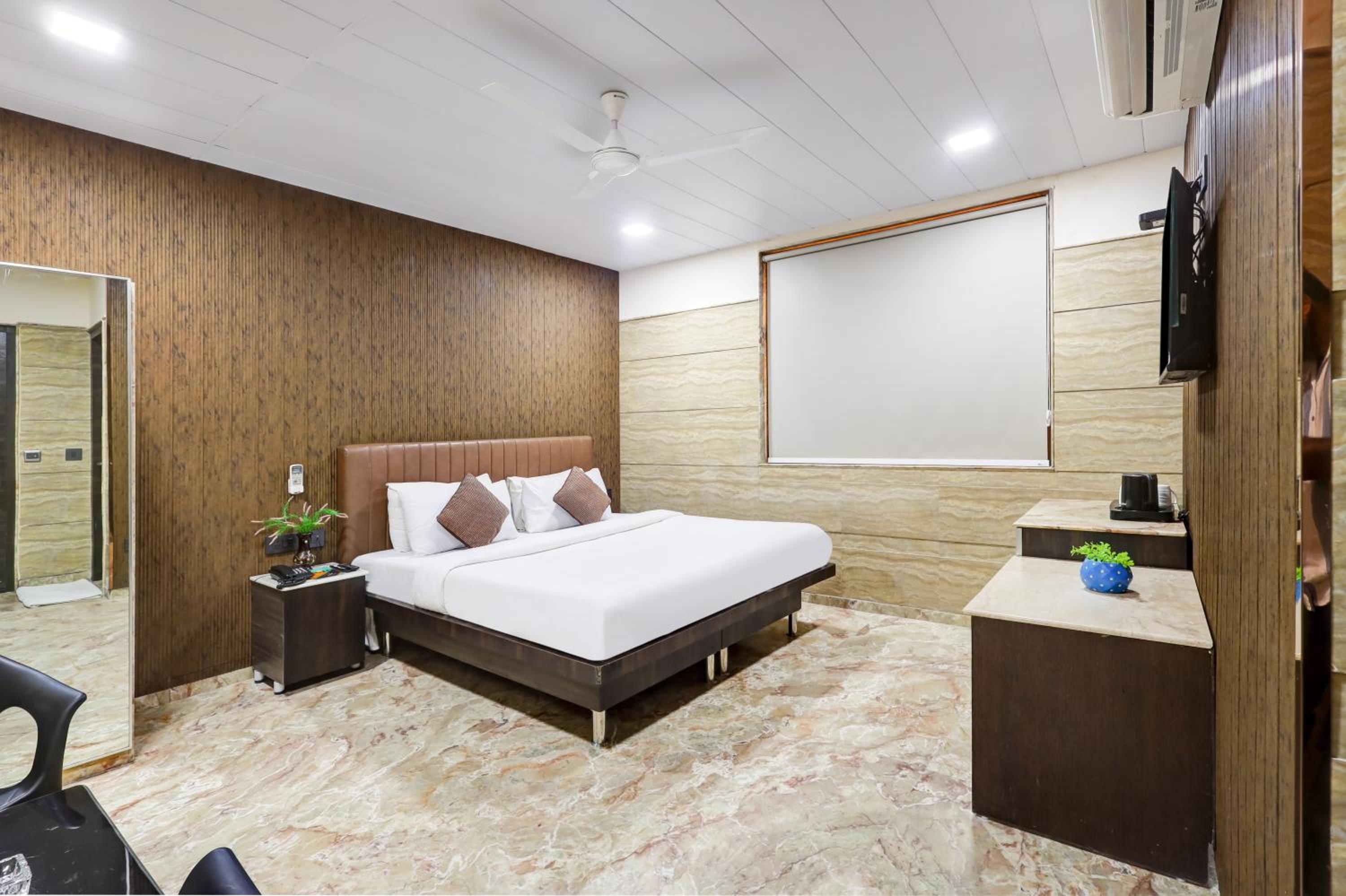 Hotel Singh Palace
