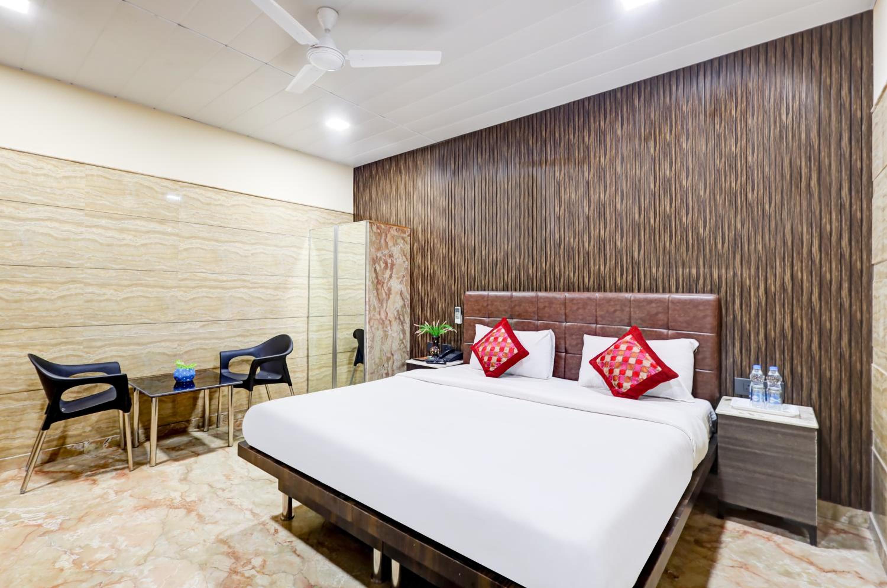 Hotel Singh Palace