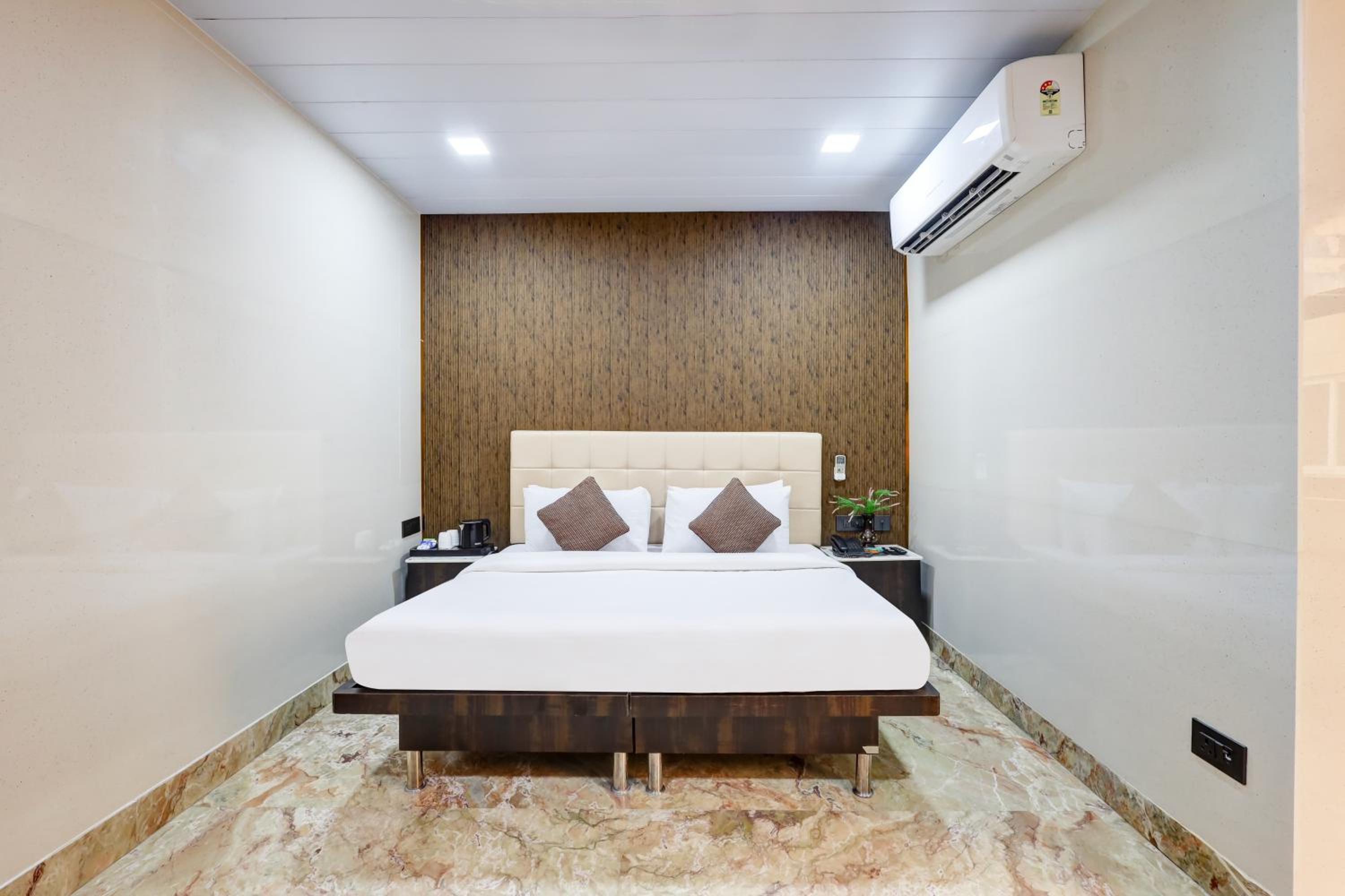 Hotel Singh Palace