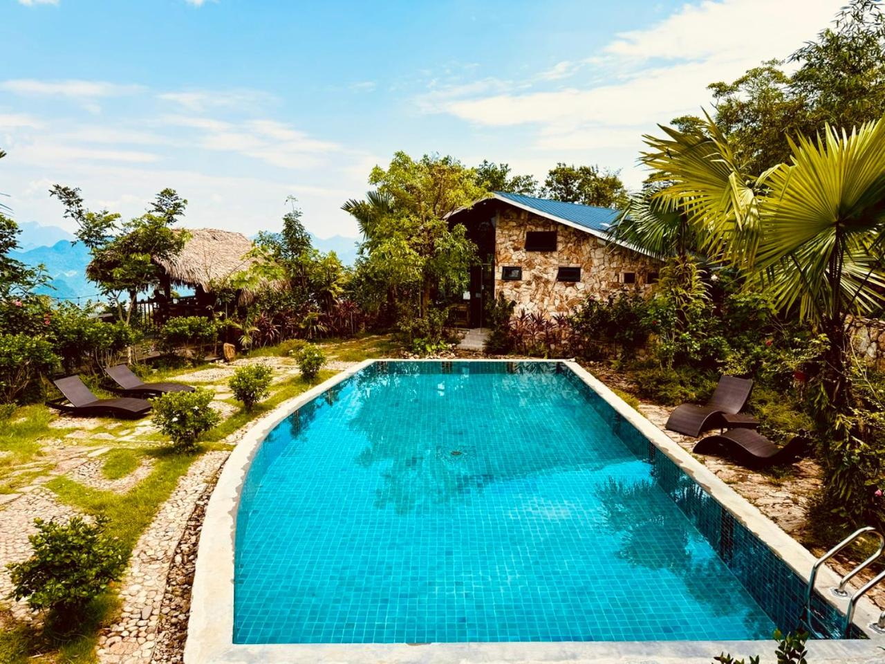 TV Palm Ecolodge Ha Giang