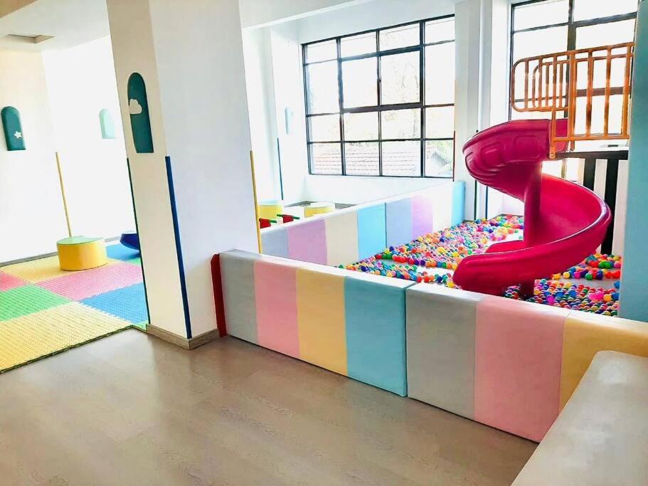 Boldbrillianceluxuryapartments