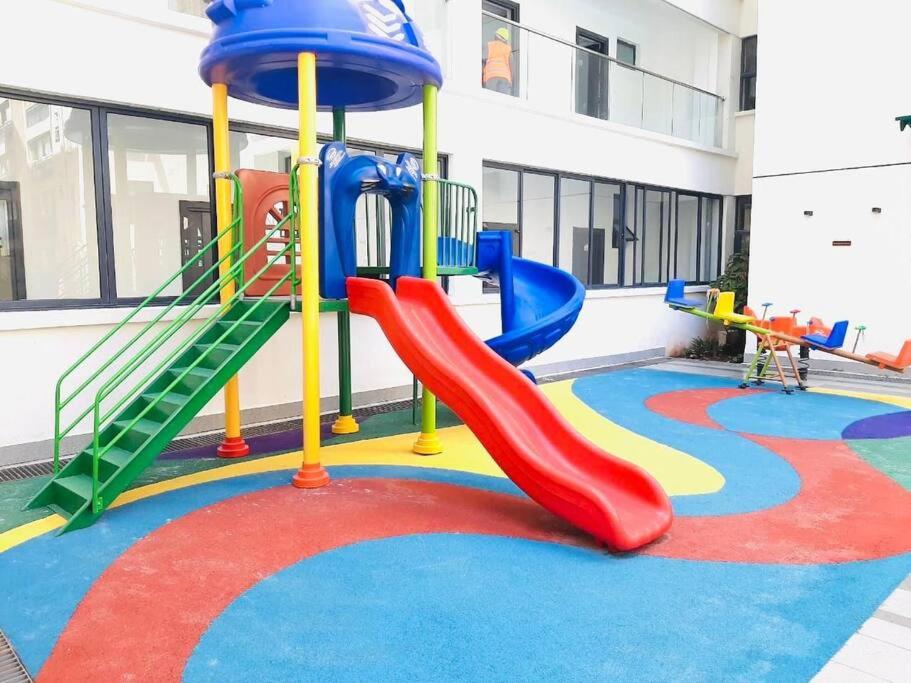 Boldbrillianceluxuryapartments