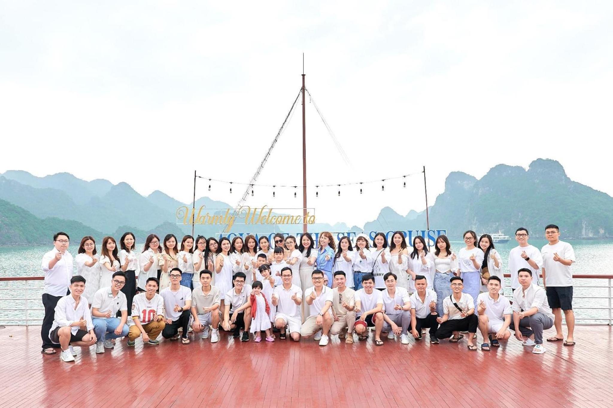 Aqua Elegance Cruise - Halong Bay by AHG