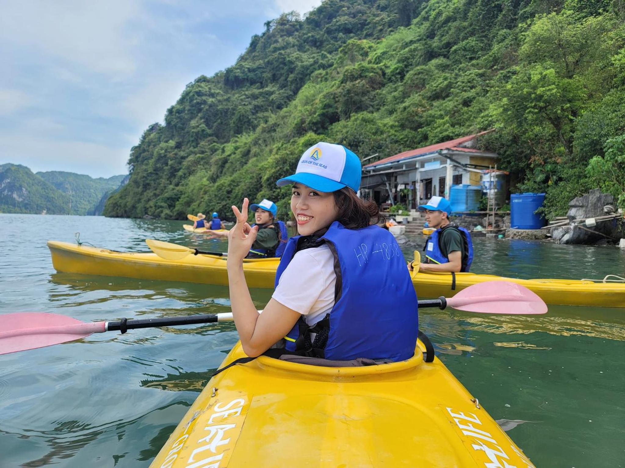 Aqua Elegance Cruise - Halong Bay by AHG