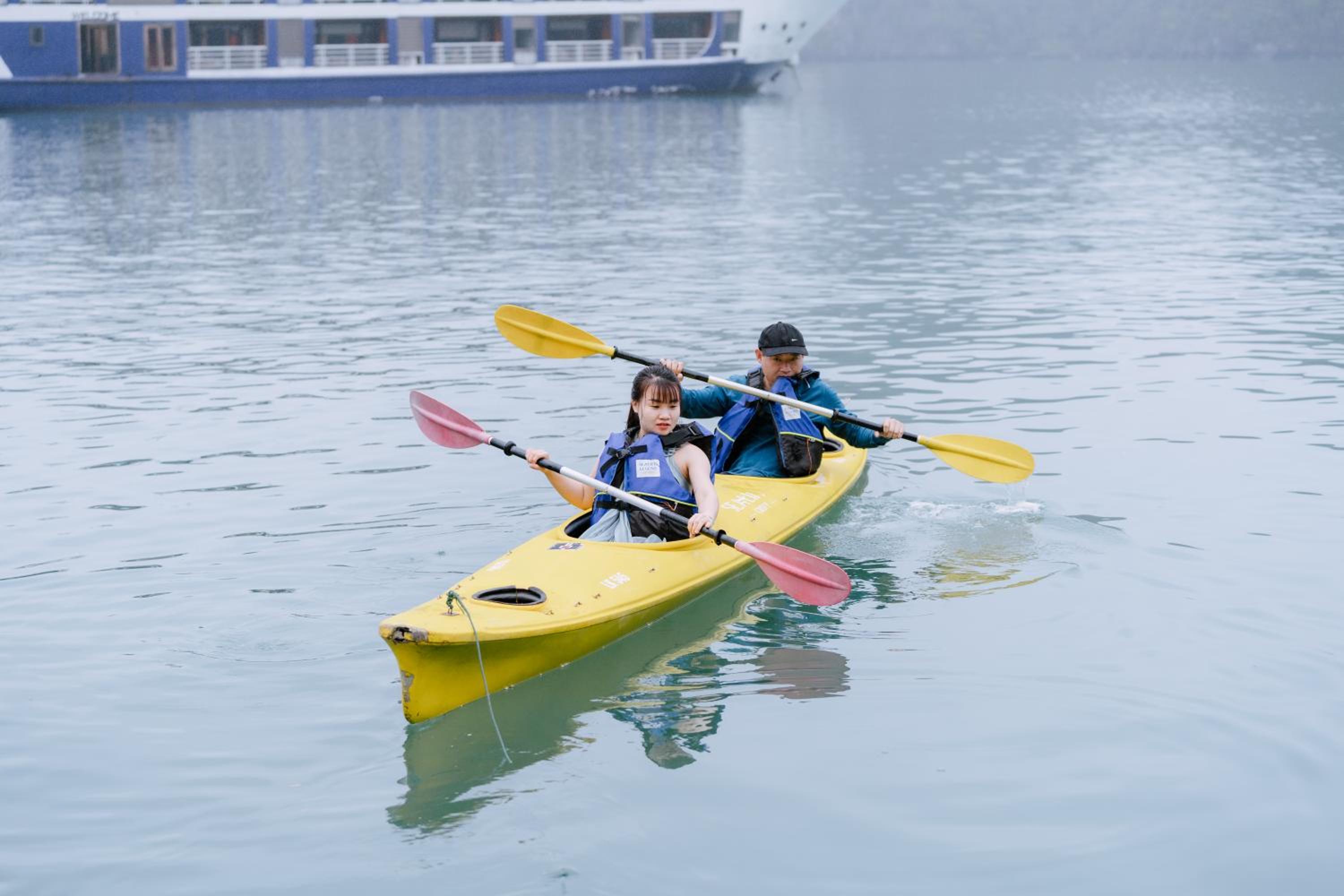 Aqua Elegance Cruise - Halong Bay by AHG