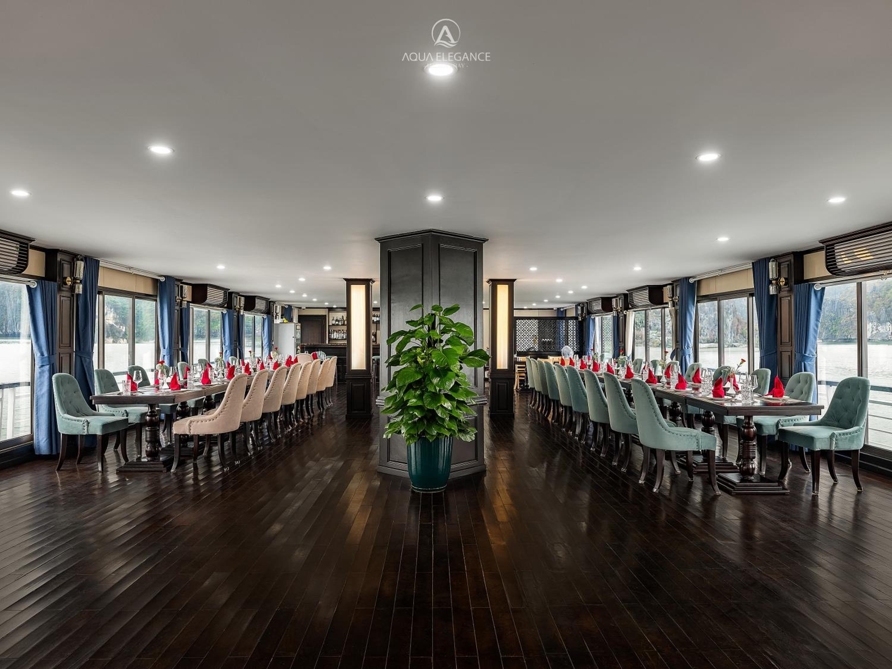 Aqua Elegance Cruise - Halong Bay by AHG