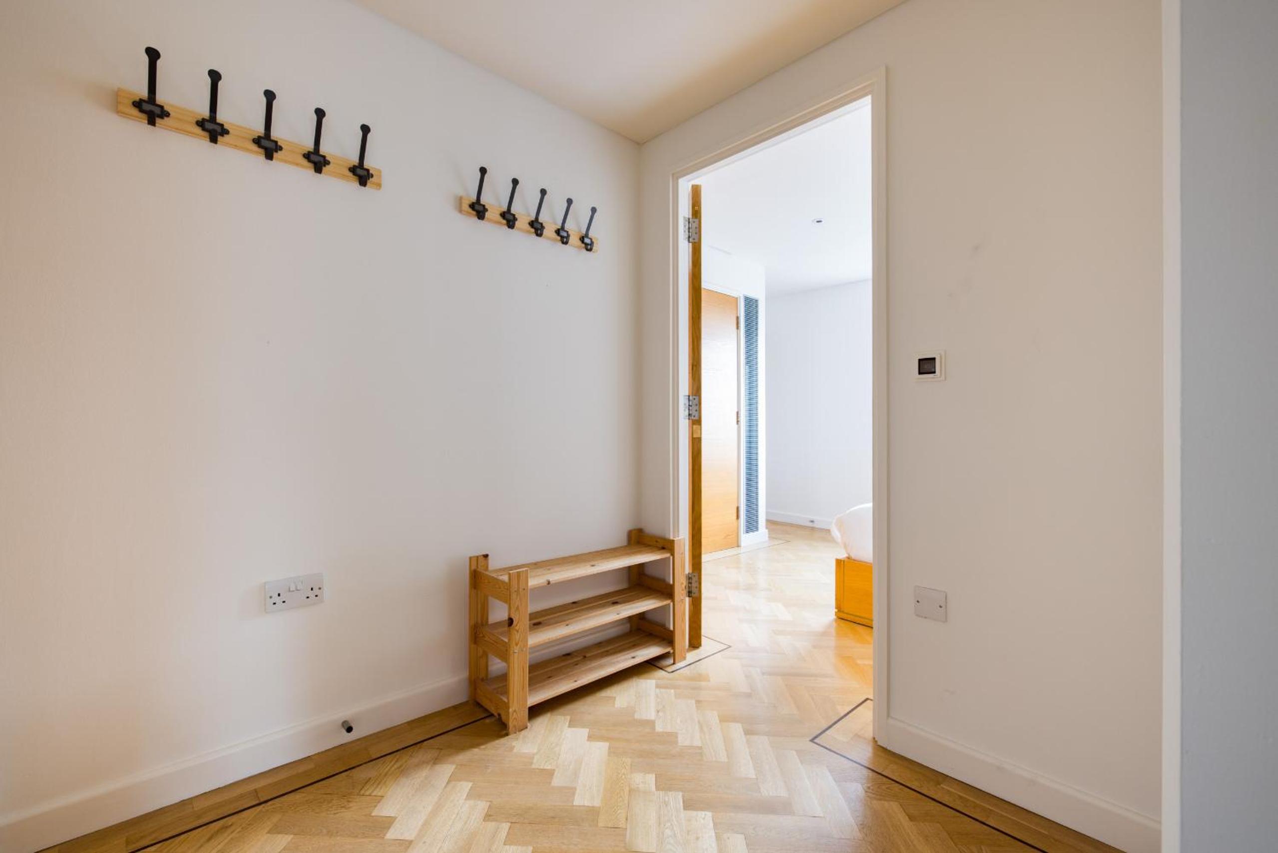 Spacious, Modern 3-Bed Home
