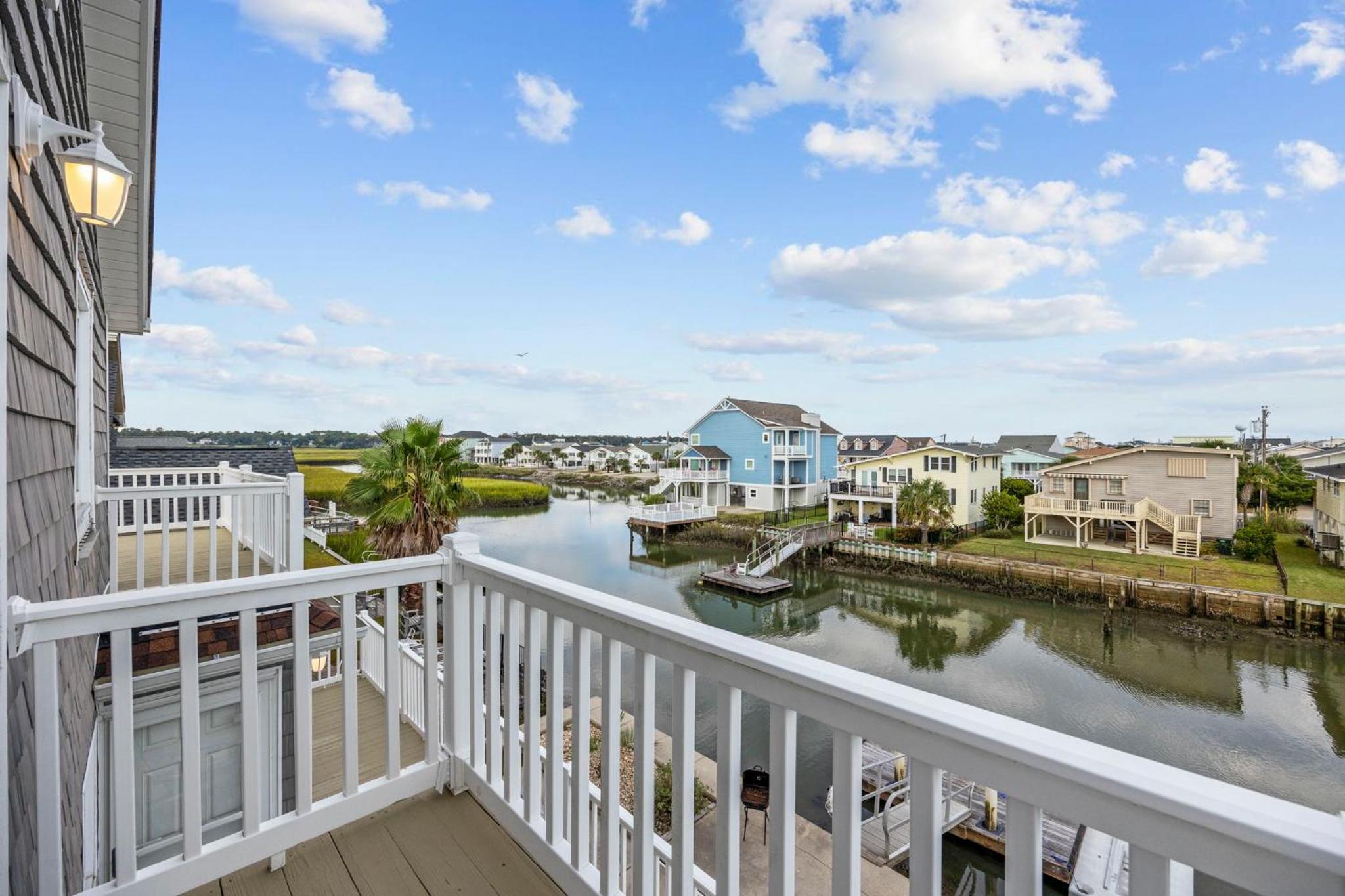 4 BR Waterview Home- Pool- Gameroom- Sleeps 11 view 3