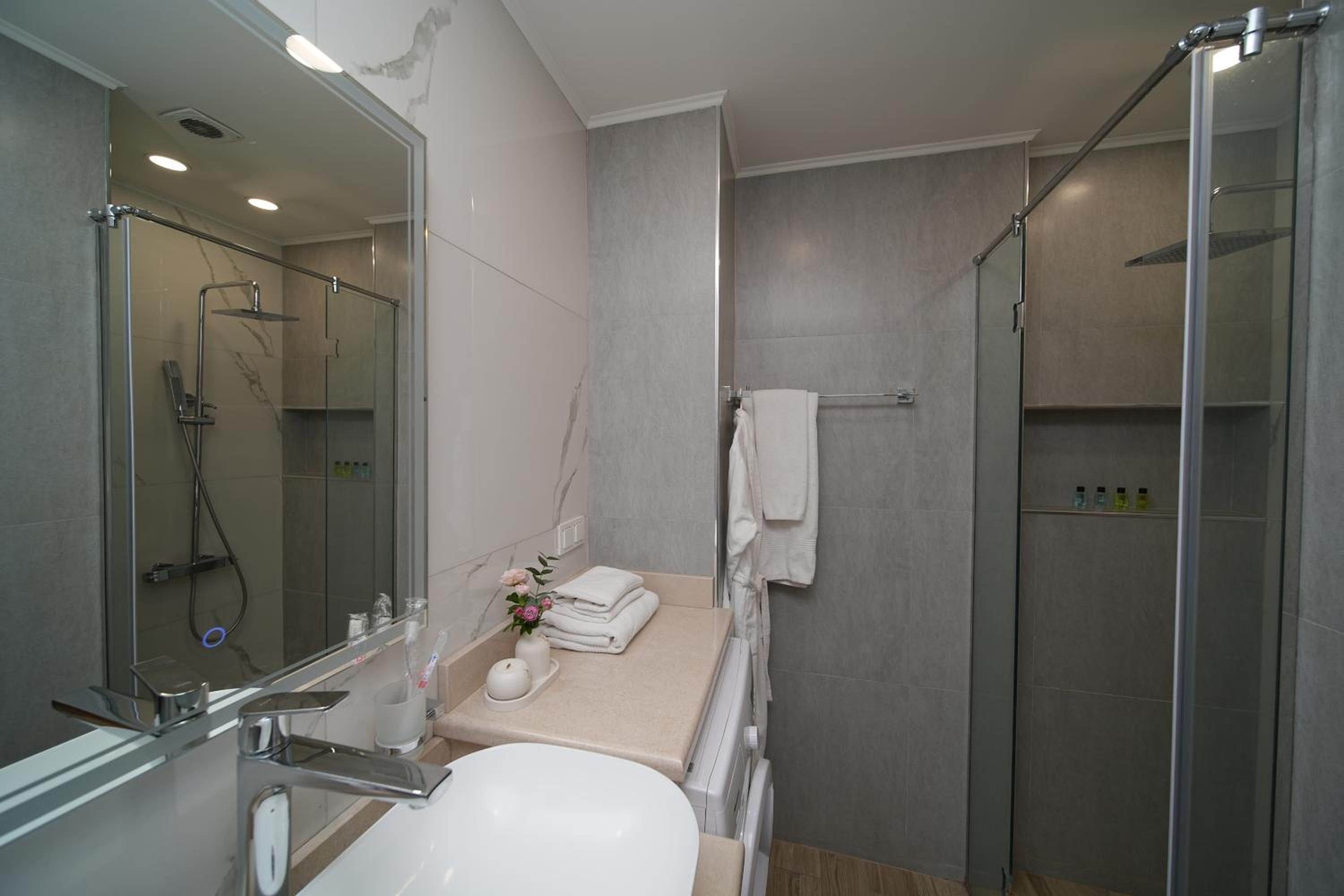 Modern apartments in the heart of Yerevan by Sweet Home