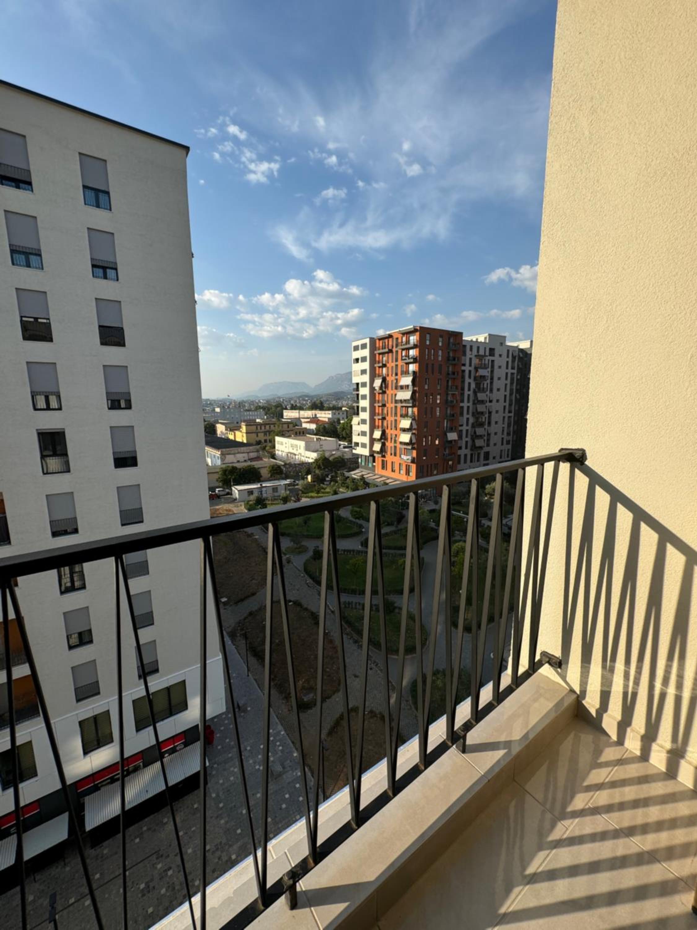 Eri Apartament