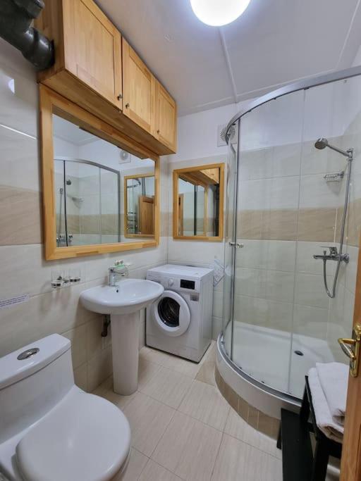 Goyo Apartment - Bayangol, Ulaanbaatar