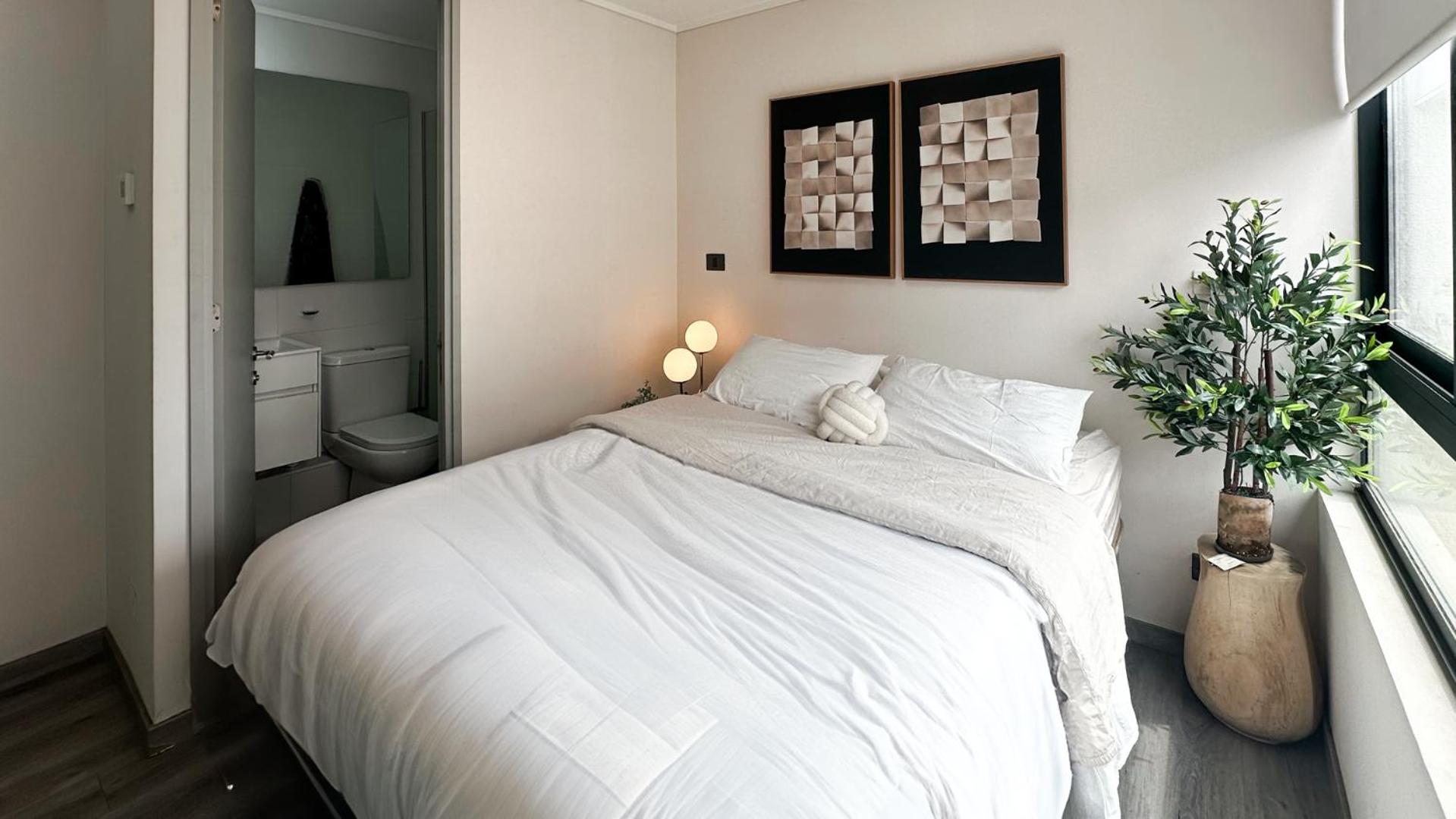 Work-Ready 1BR in Las Condes