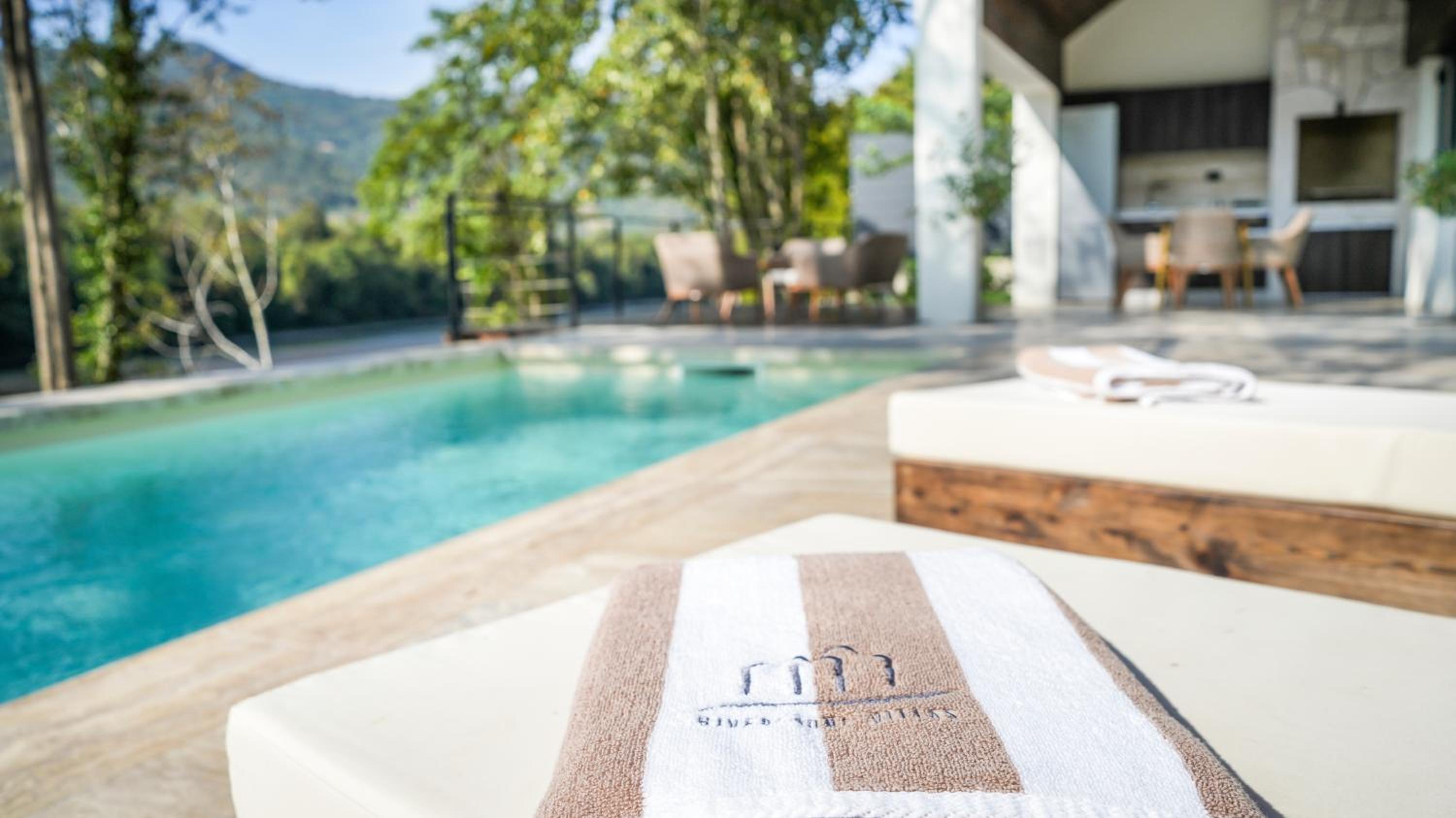 Riverfront Villas