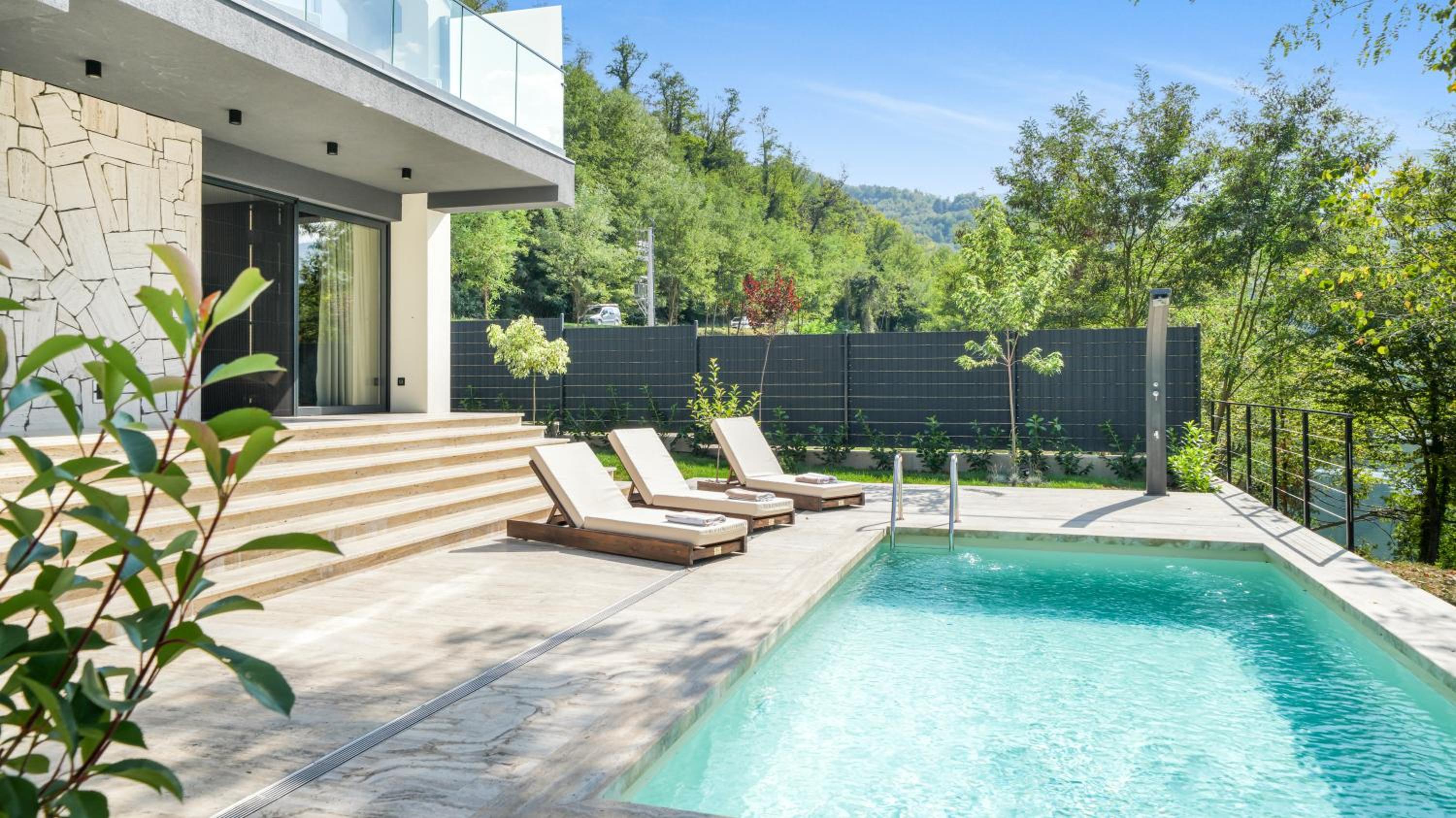 Riverfront Villas