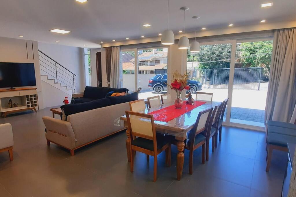 Casa das Palmeiras 2