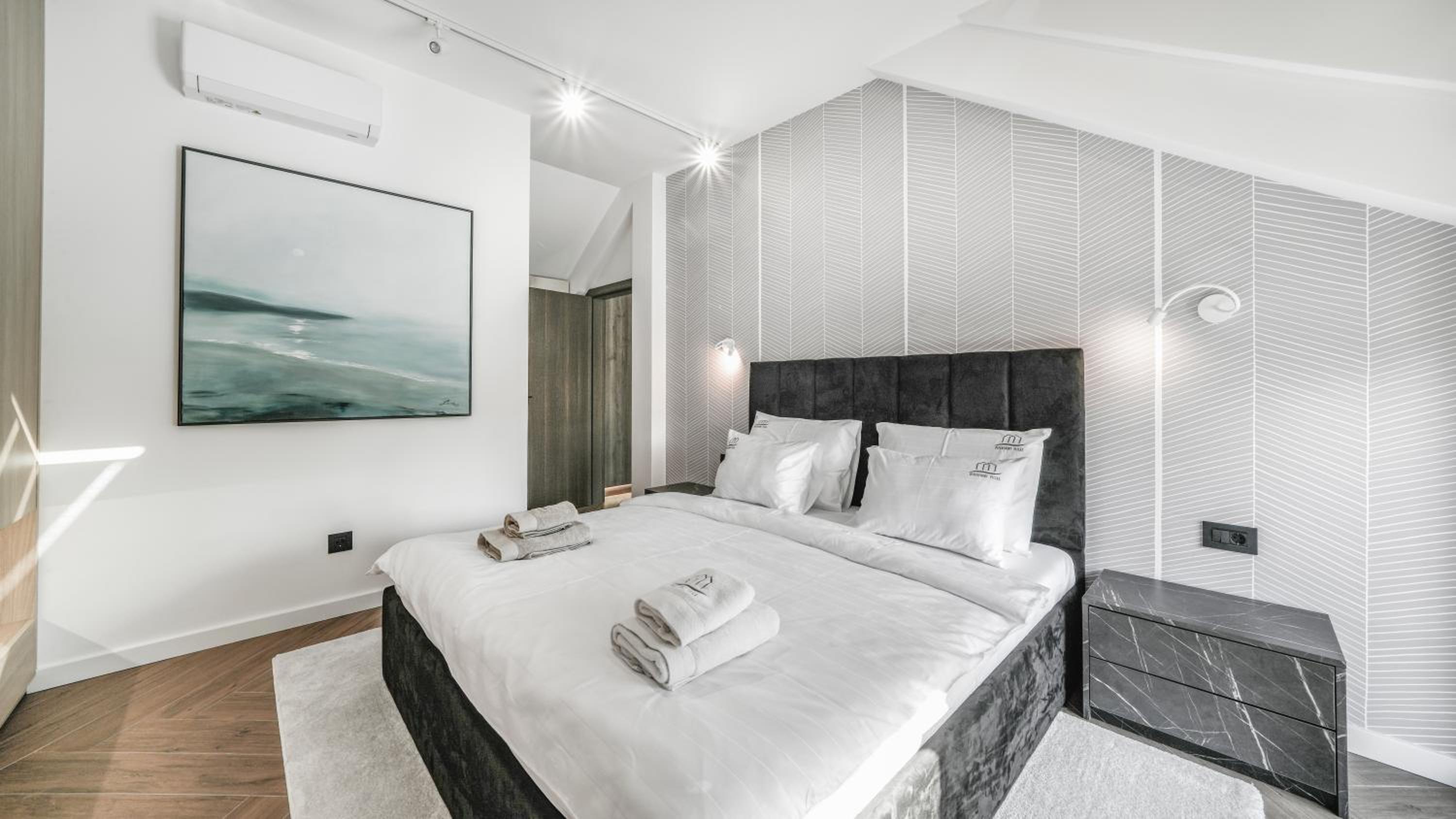 Riverfront Villas