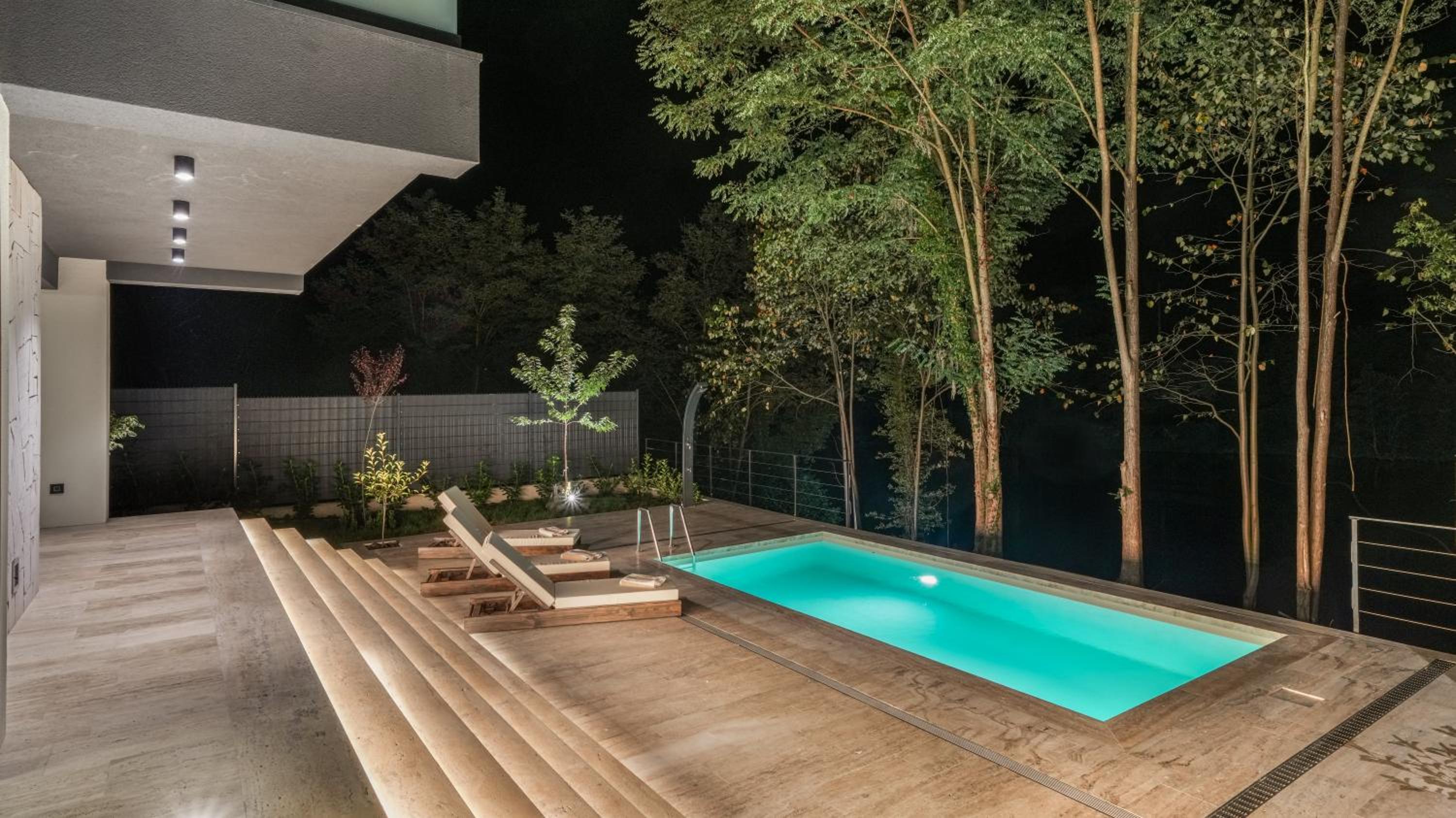 Riverfront Villas