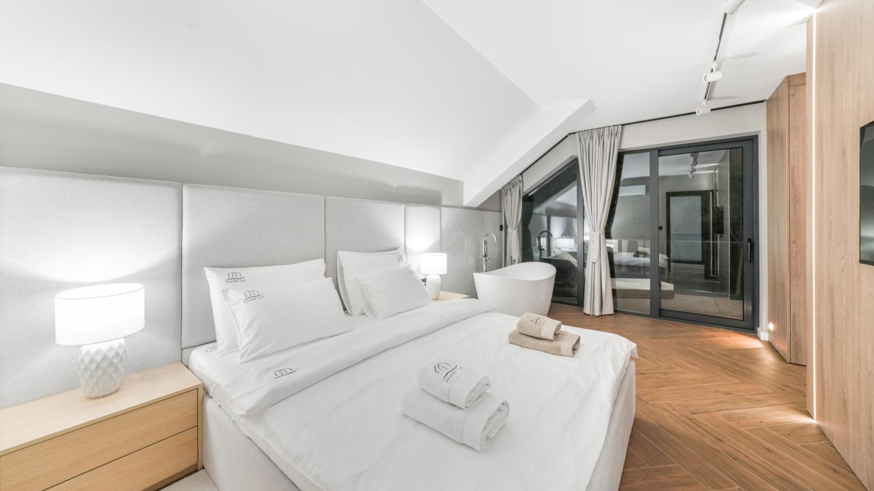 Riverfront Villas