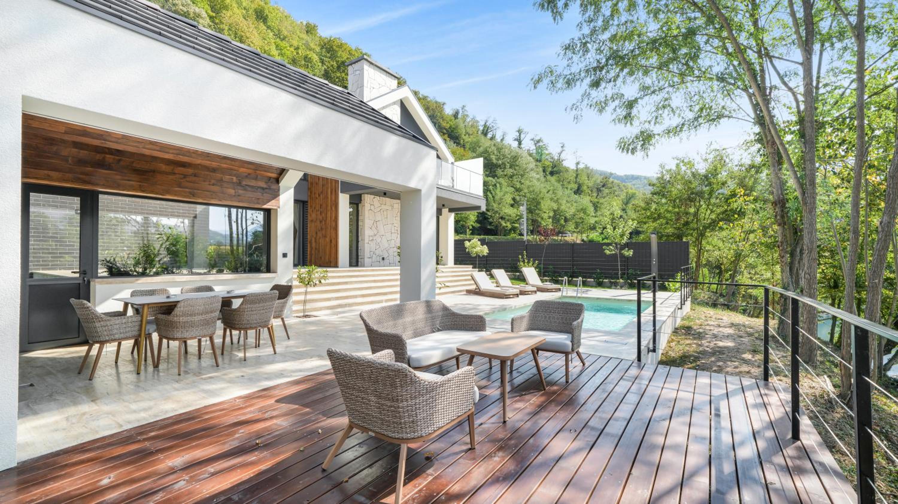 Riverfront Villas