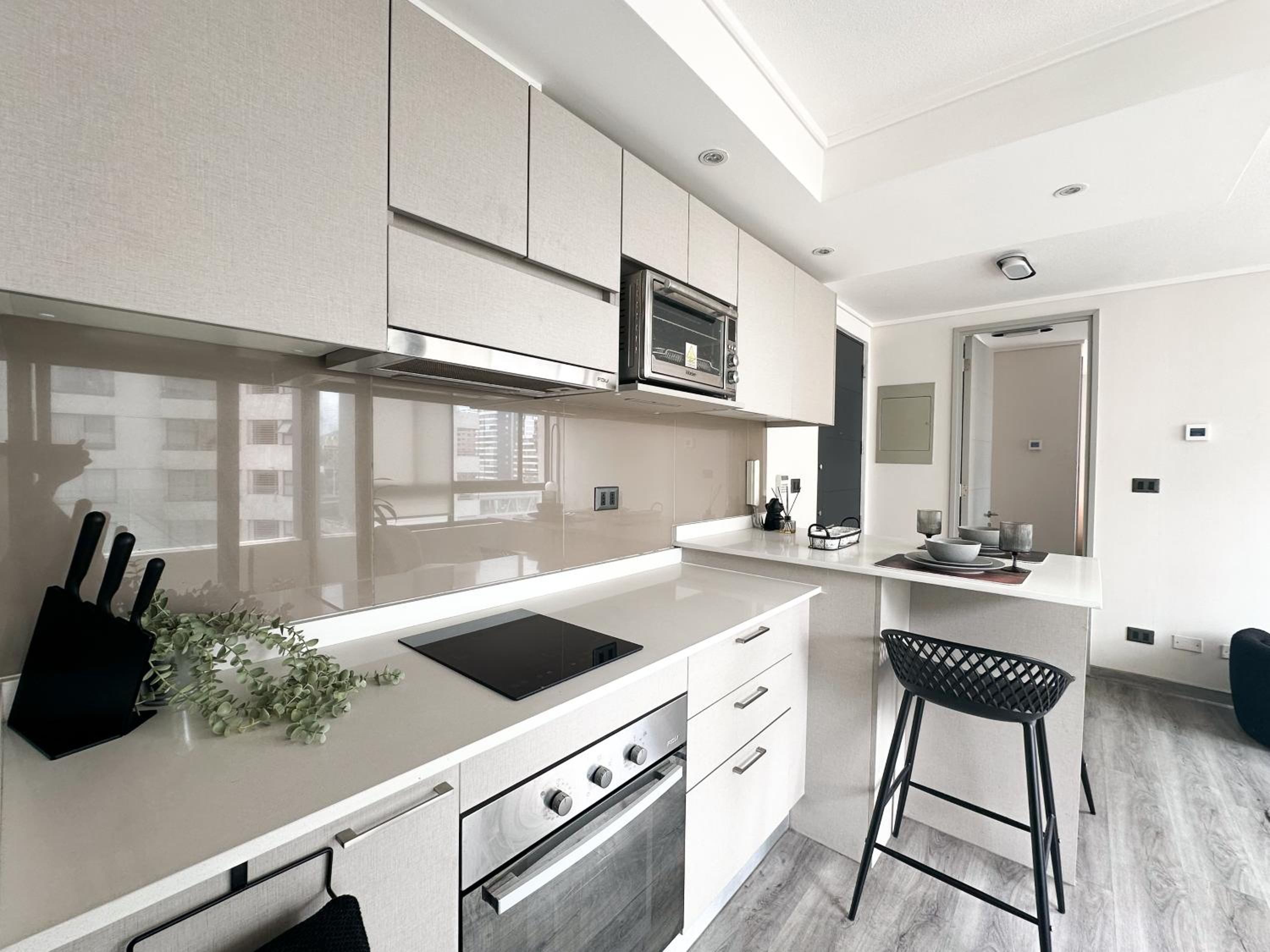 Work-Ready 1BR in Las Condes