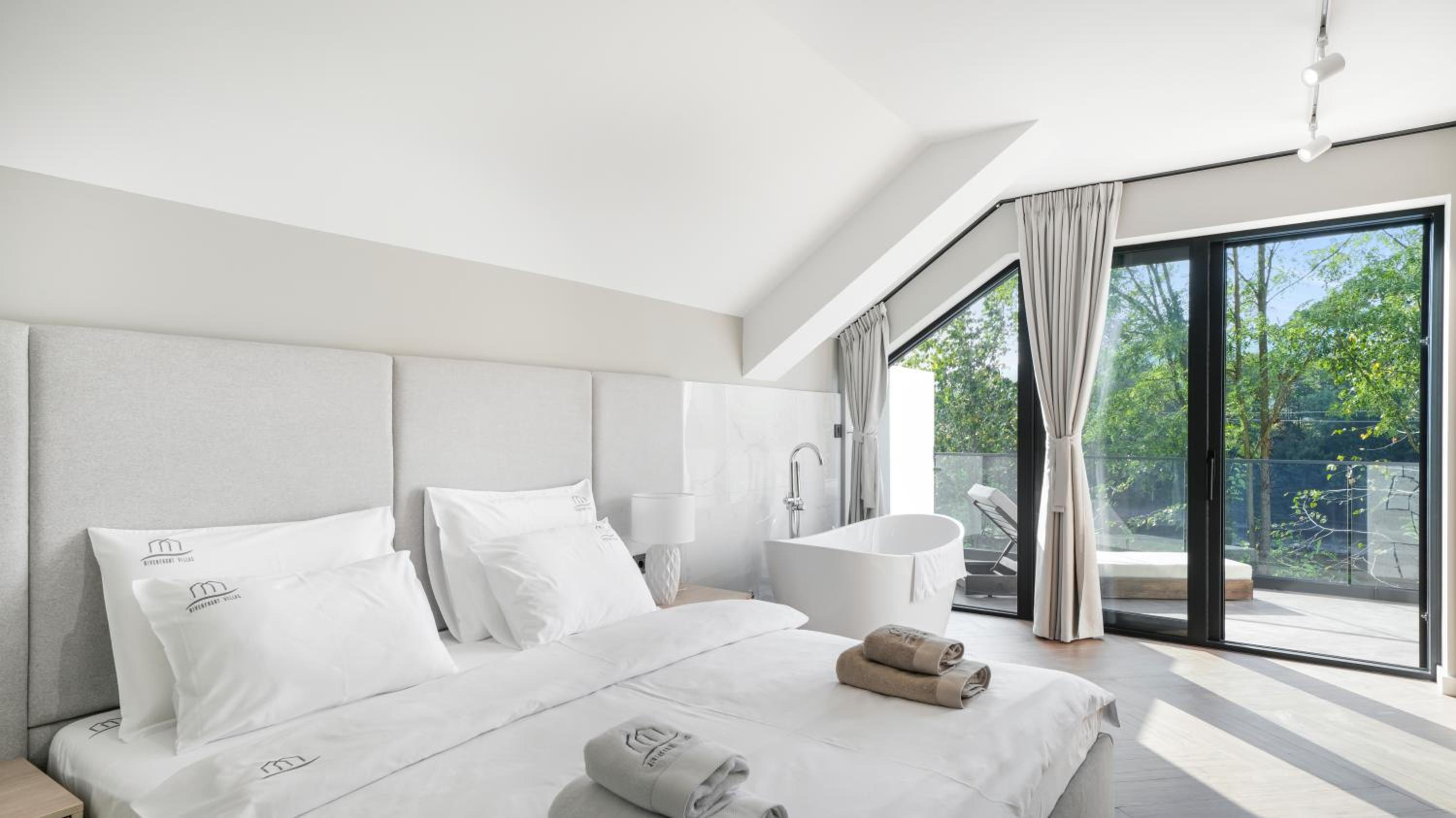 Riverfront Villas