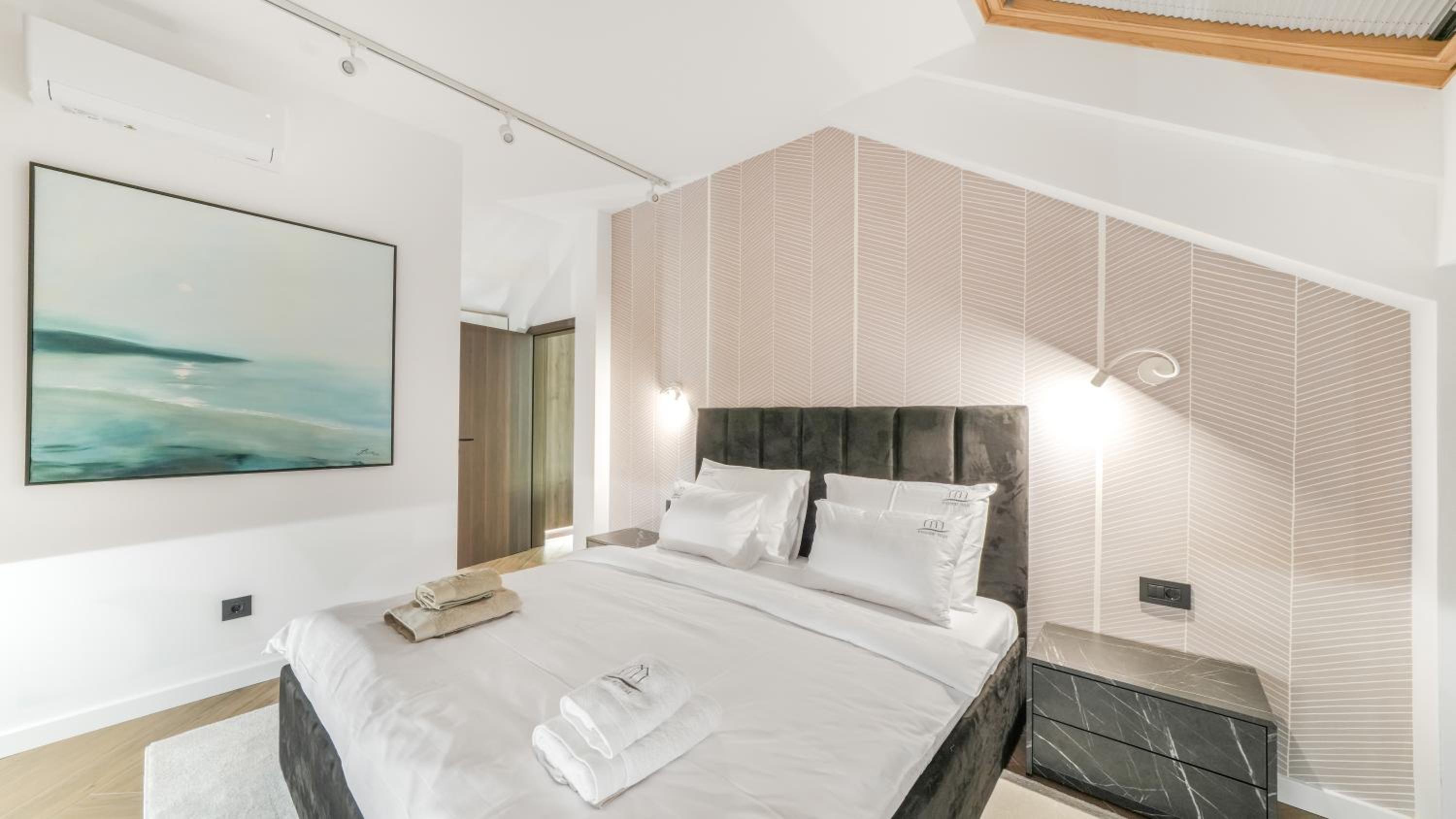 Riverfront Villas
