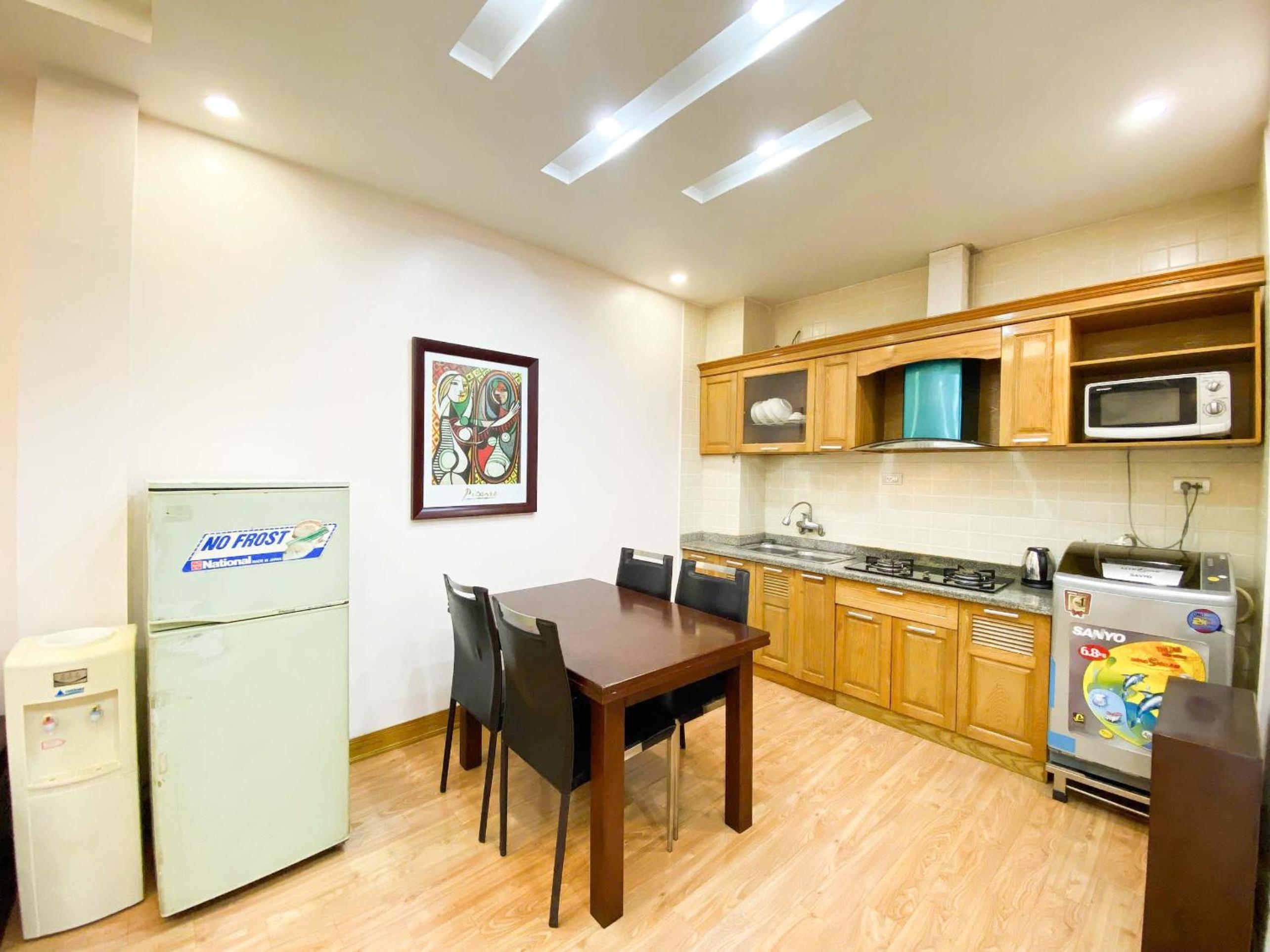 Eco Nest Classic Apartment & Hotel