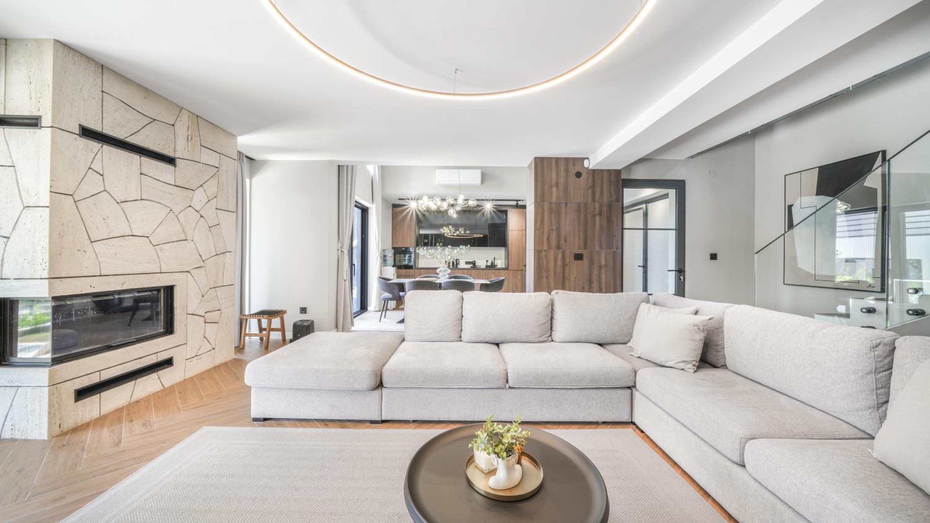Riverfront Villas