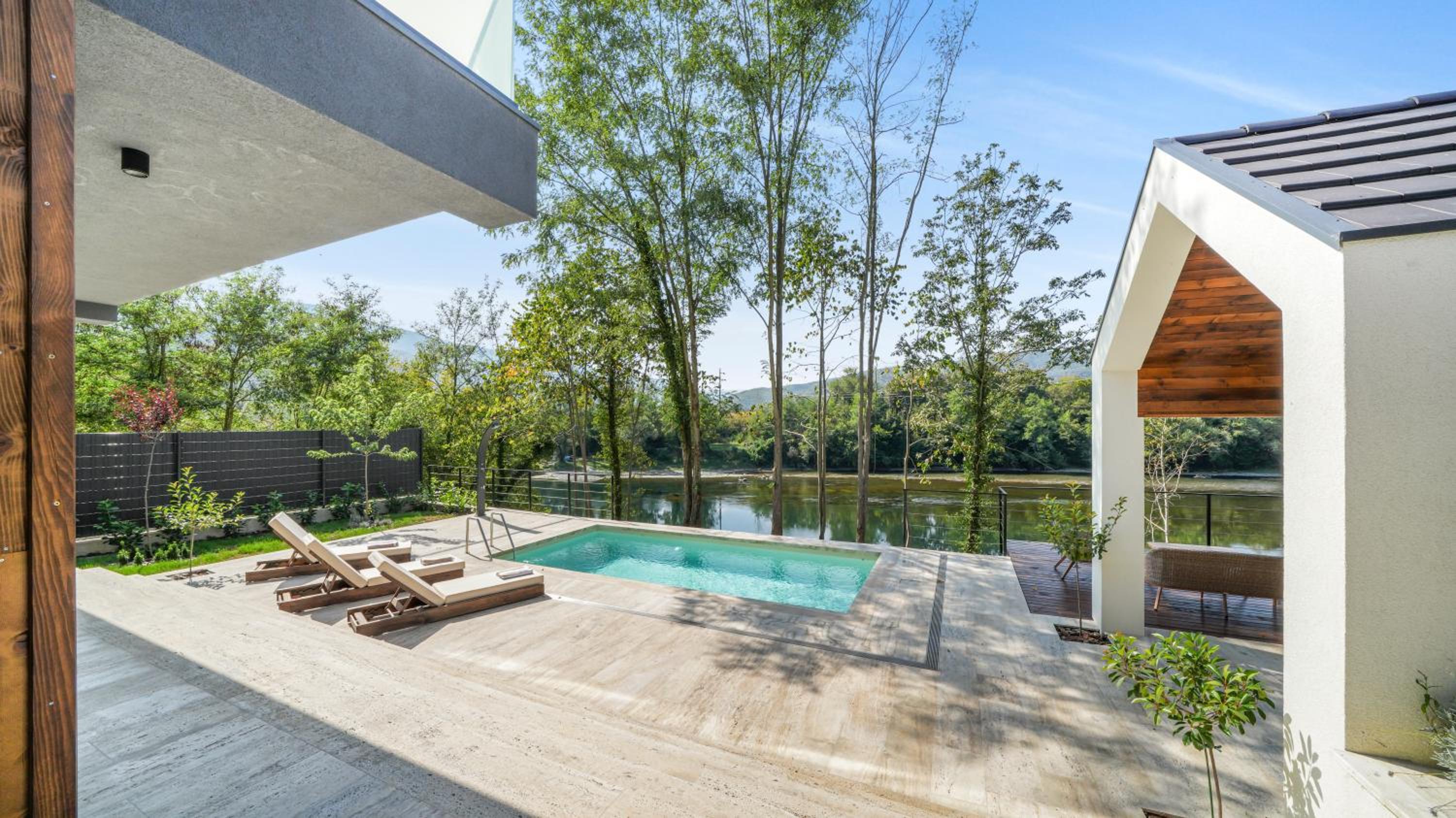 Riverfront Villas