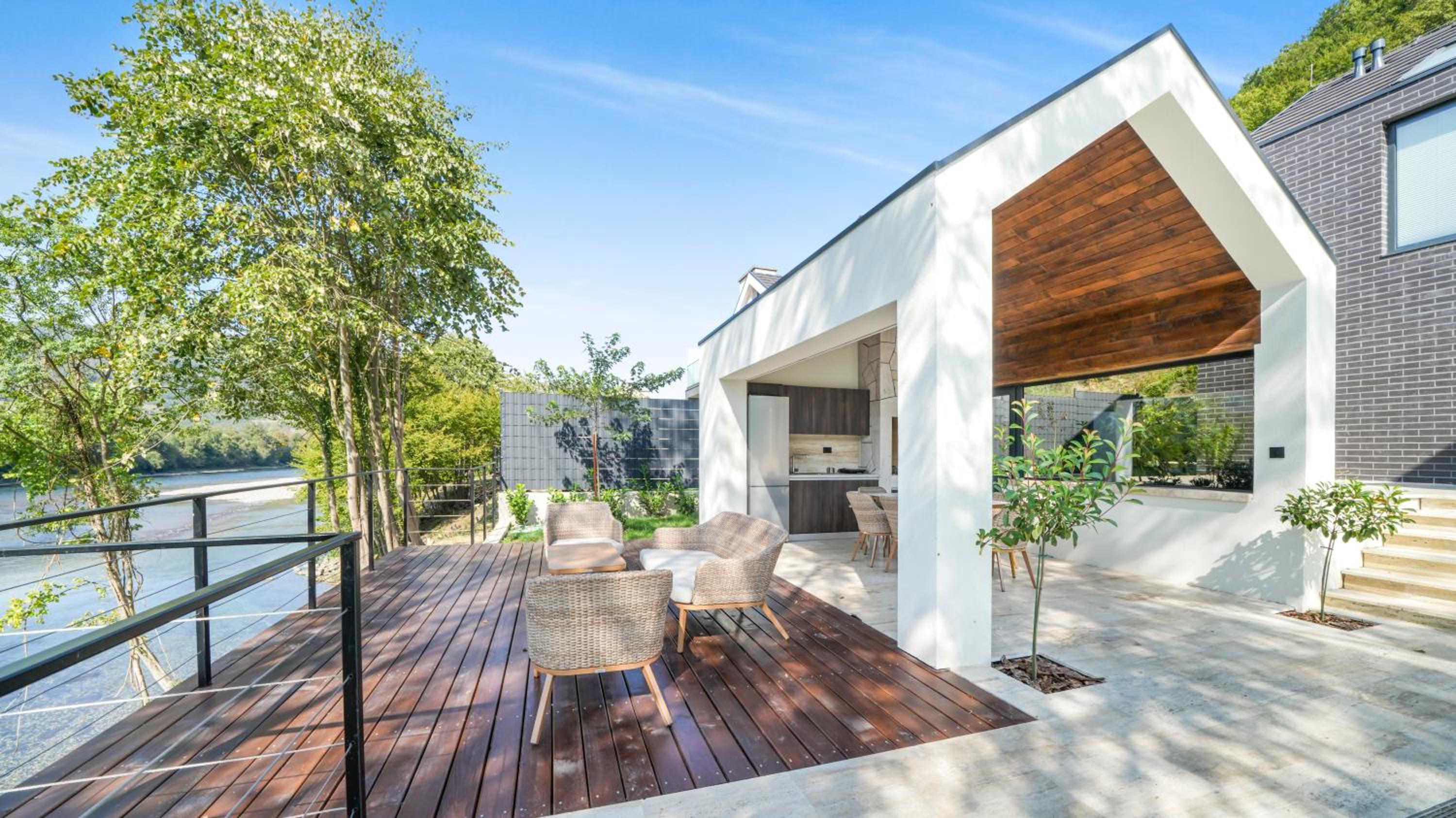 Riverfront Villas