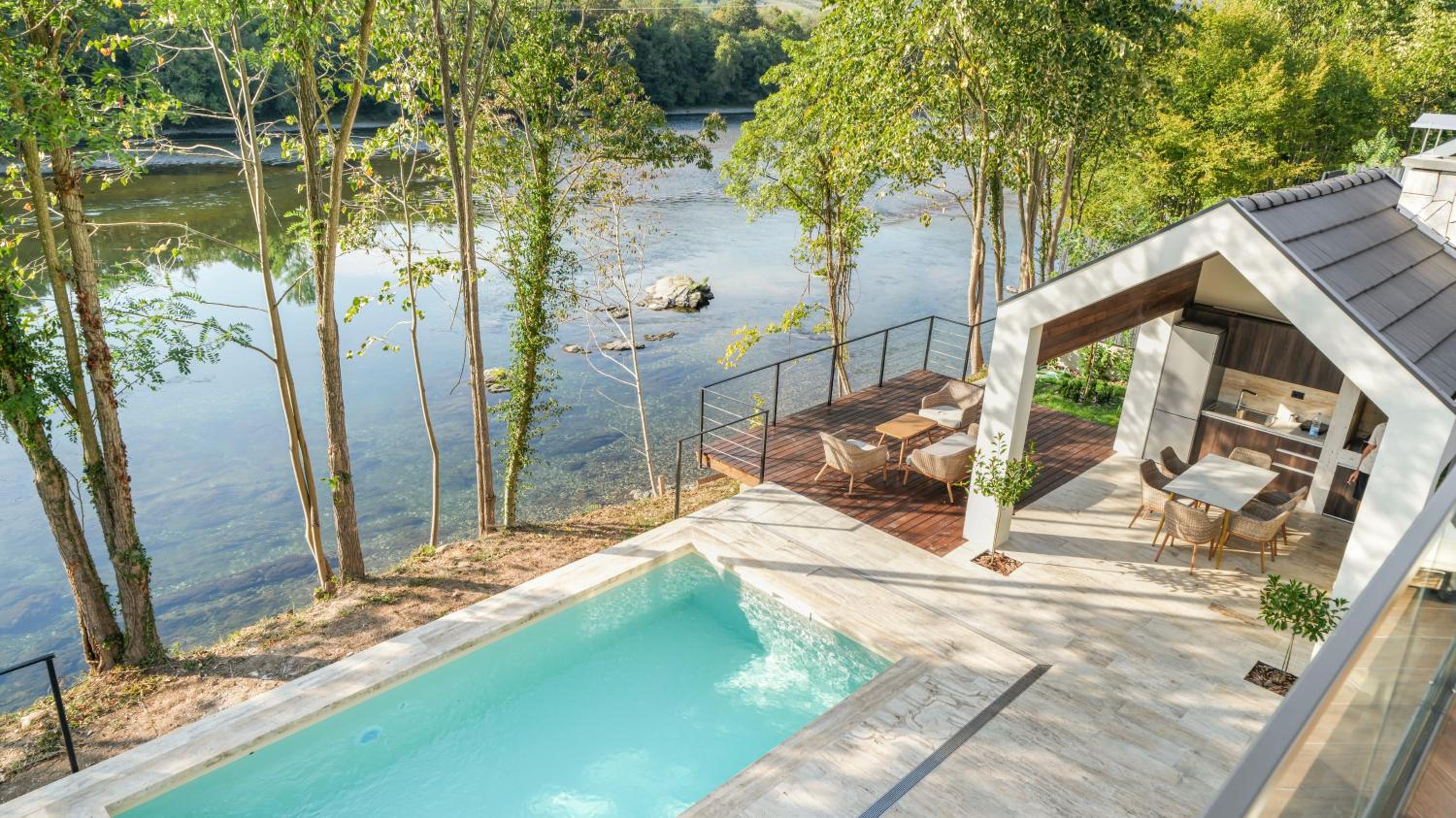Riverfront Villas
