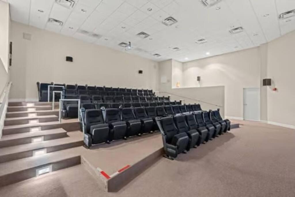meeting & event spaces
