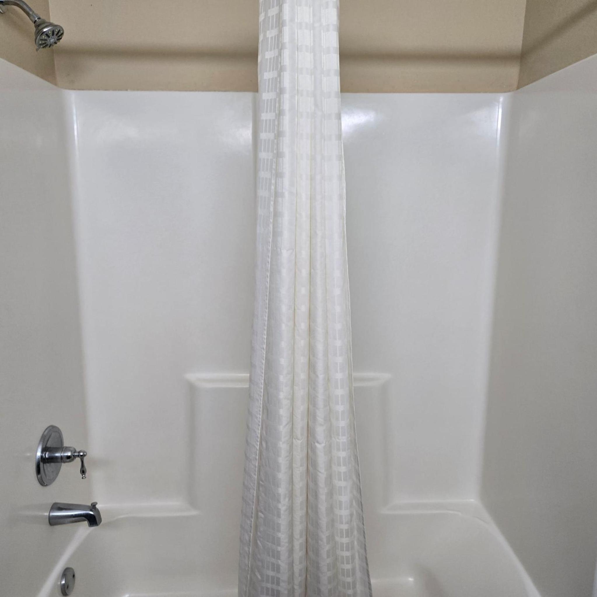 Karnes City Lodge