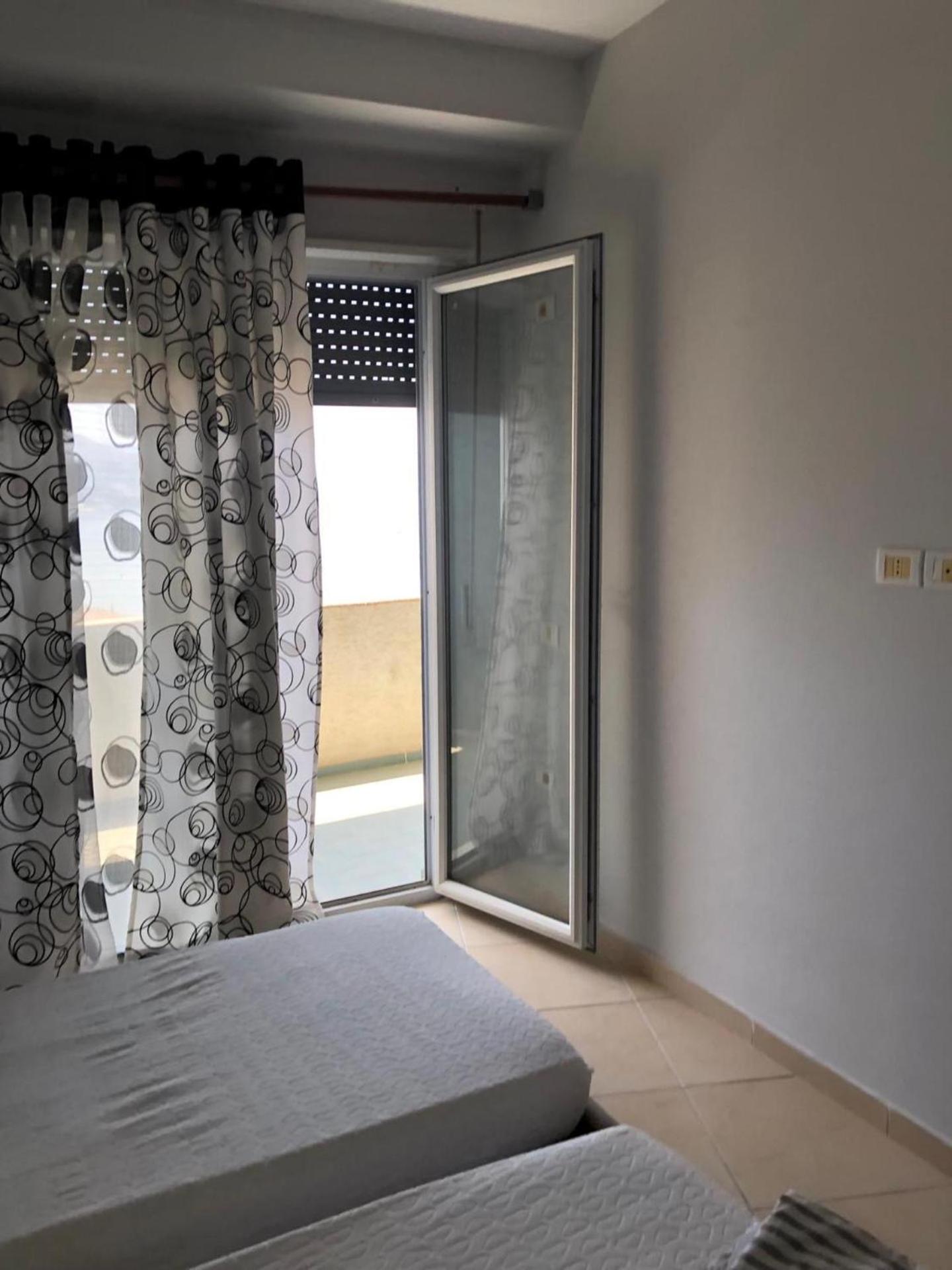Beautiful 2 bedroom flat