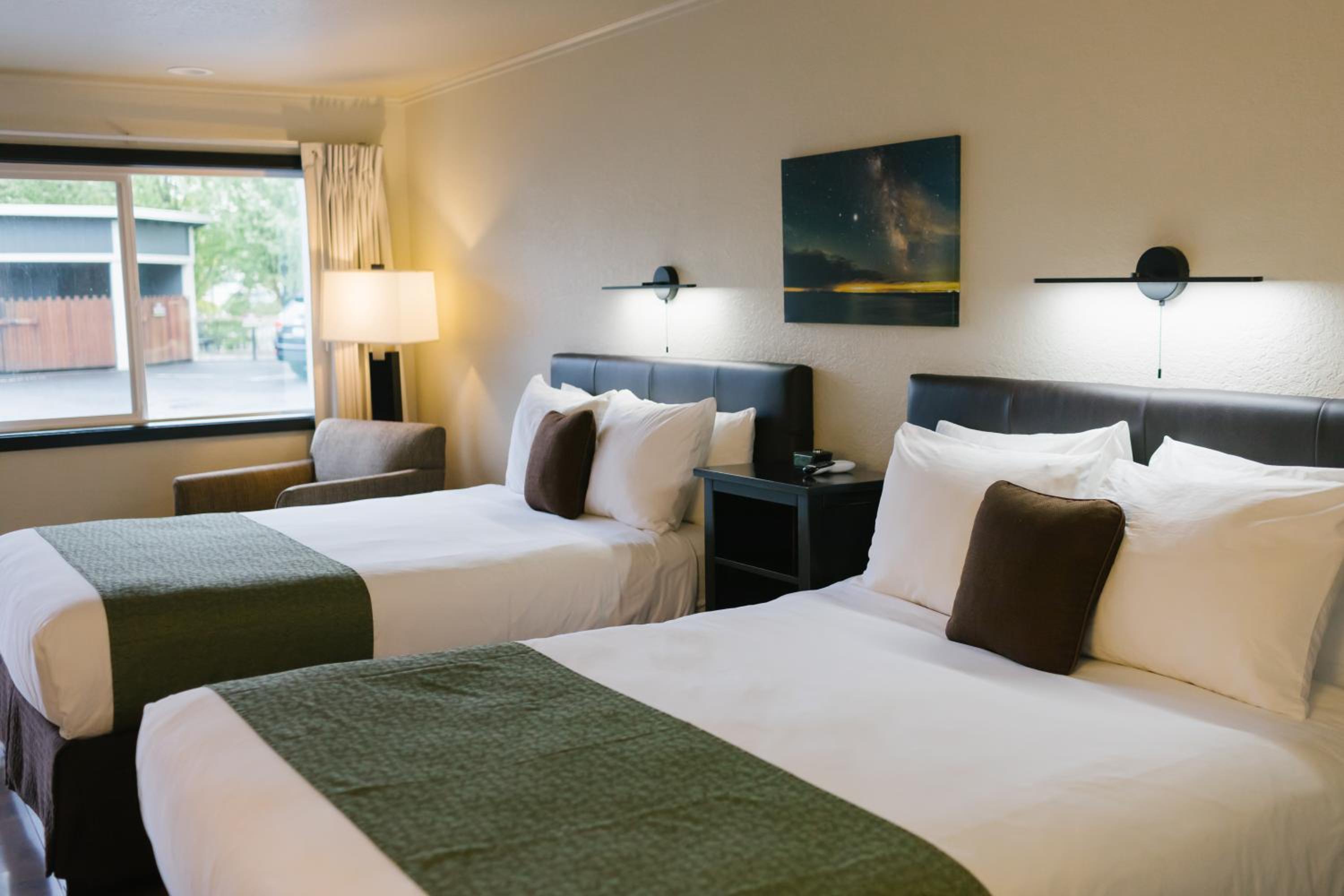 Earthbox Inn & Spa